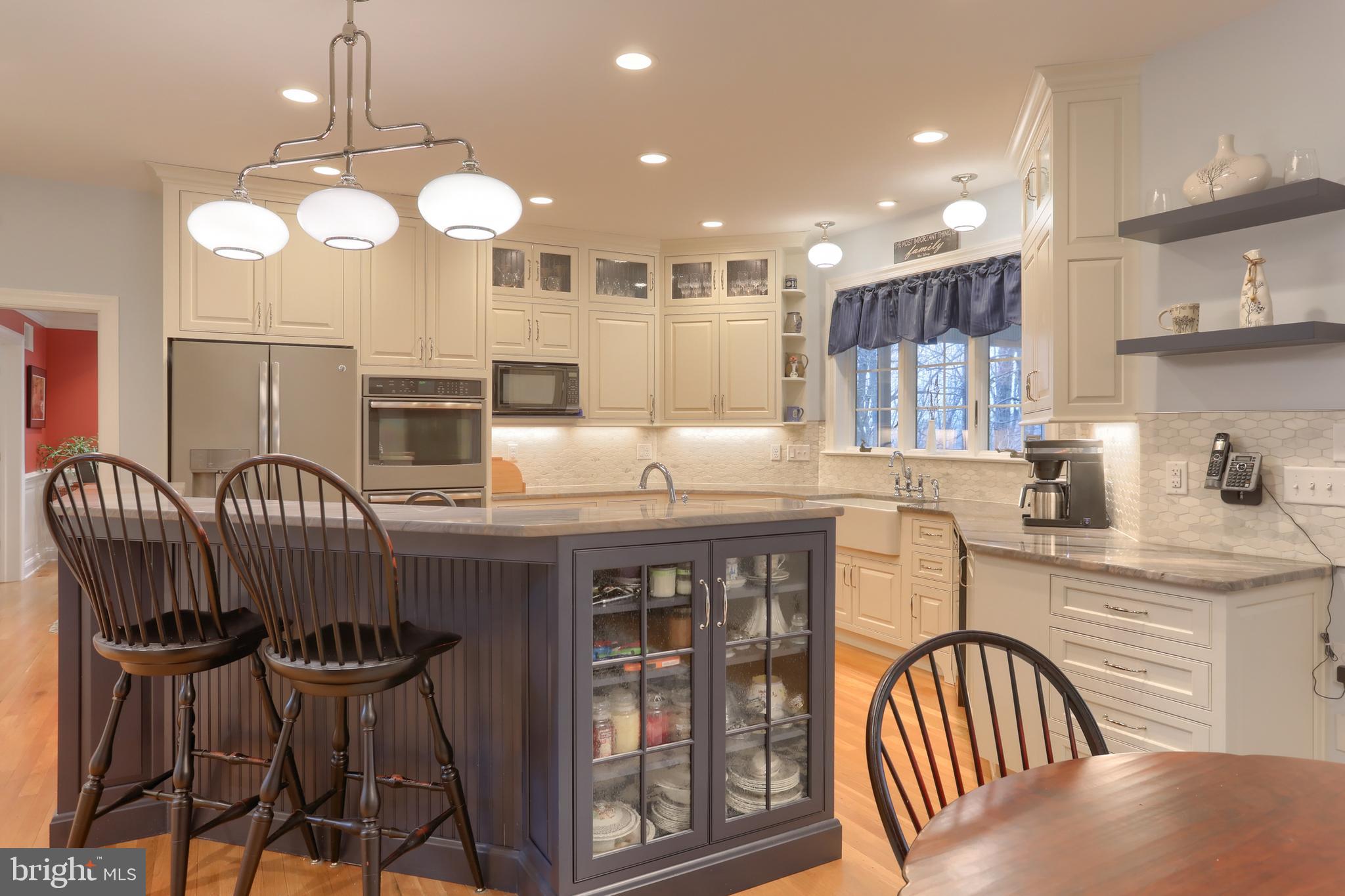 DERRY WOODS - Residential