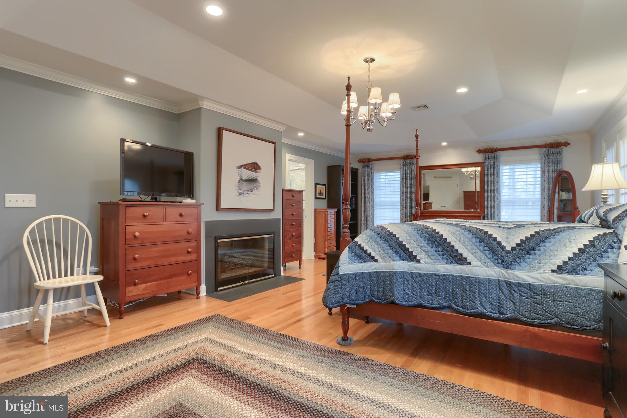 DERRY WOODS - Residential