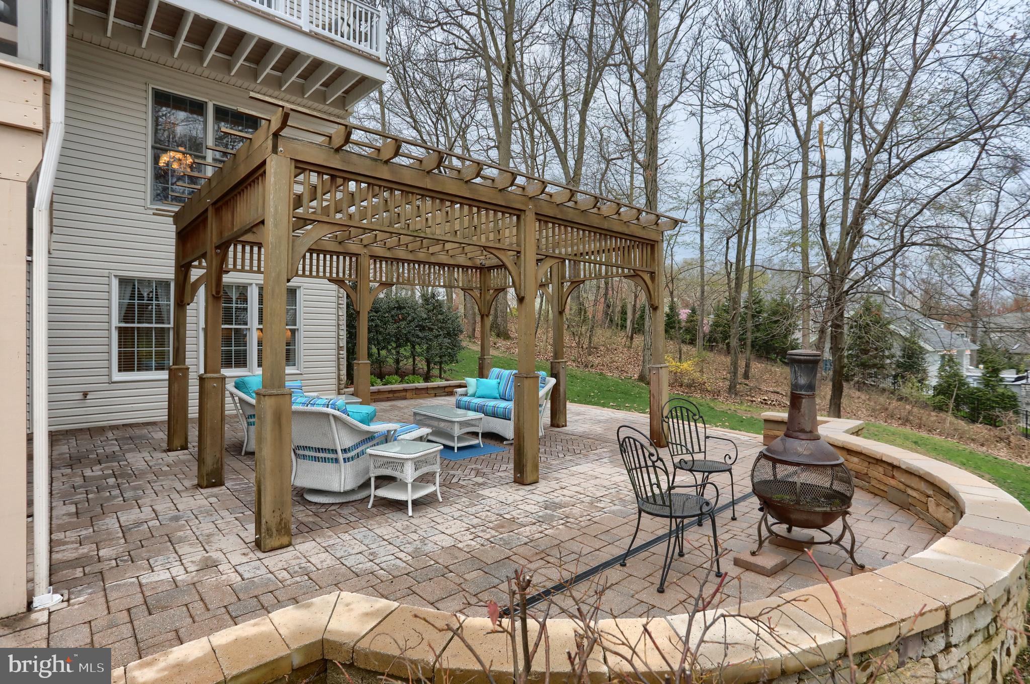 DERRY WOODS - Residential