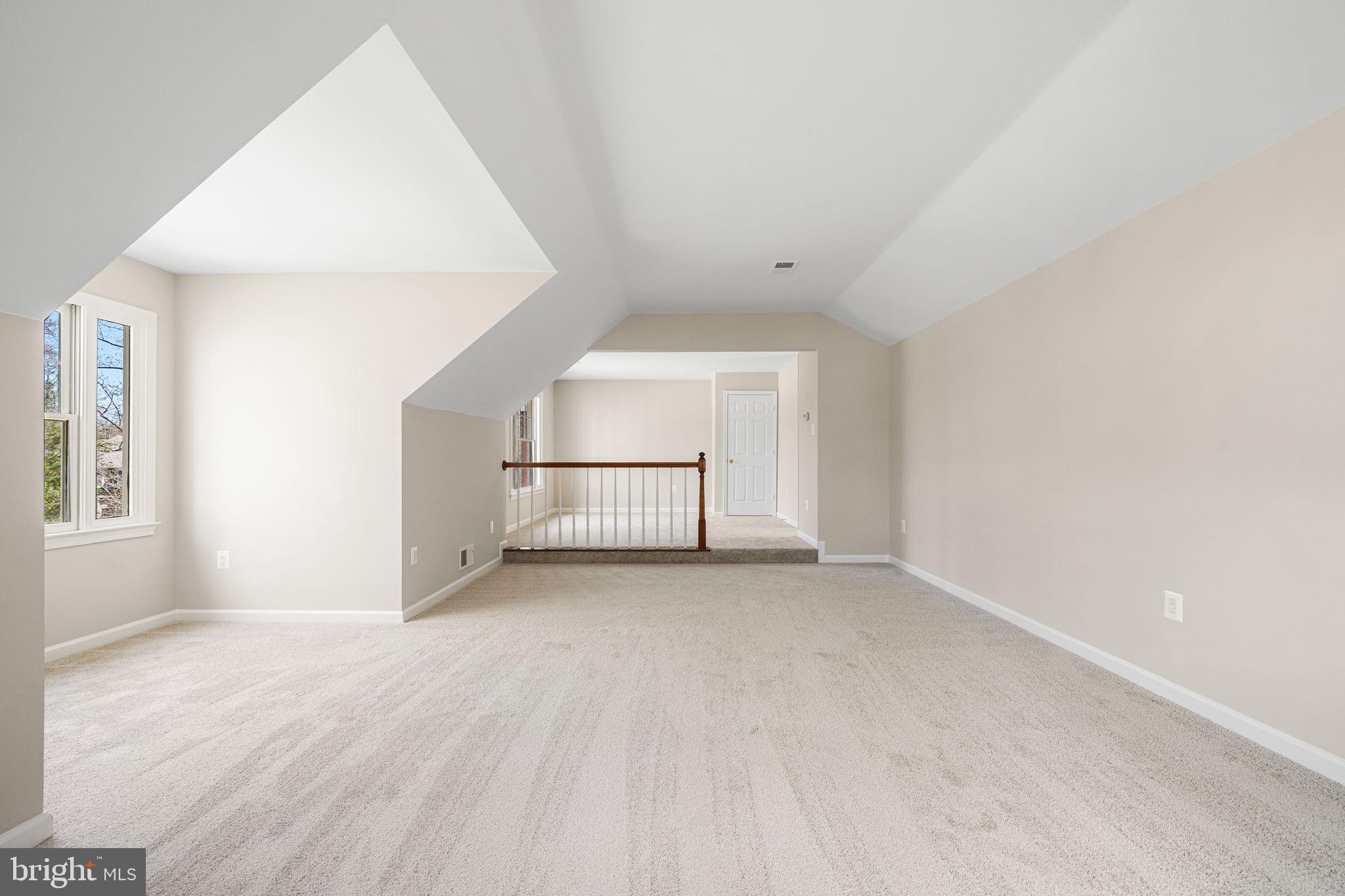 BARRINGTON - Residential