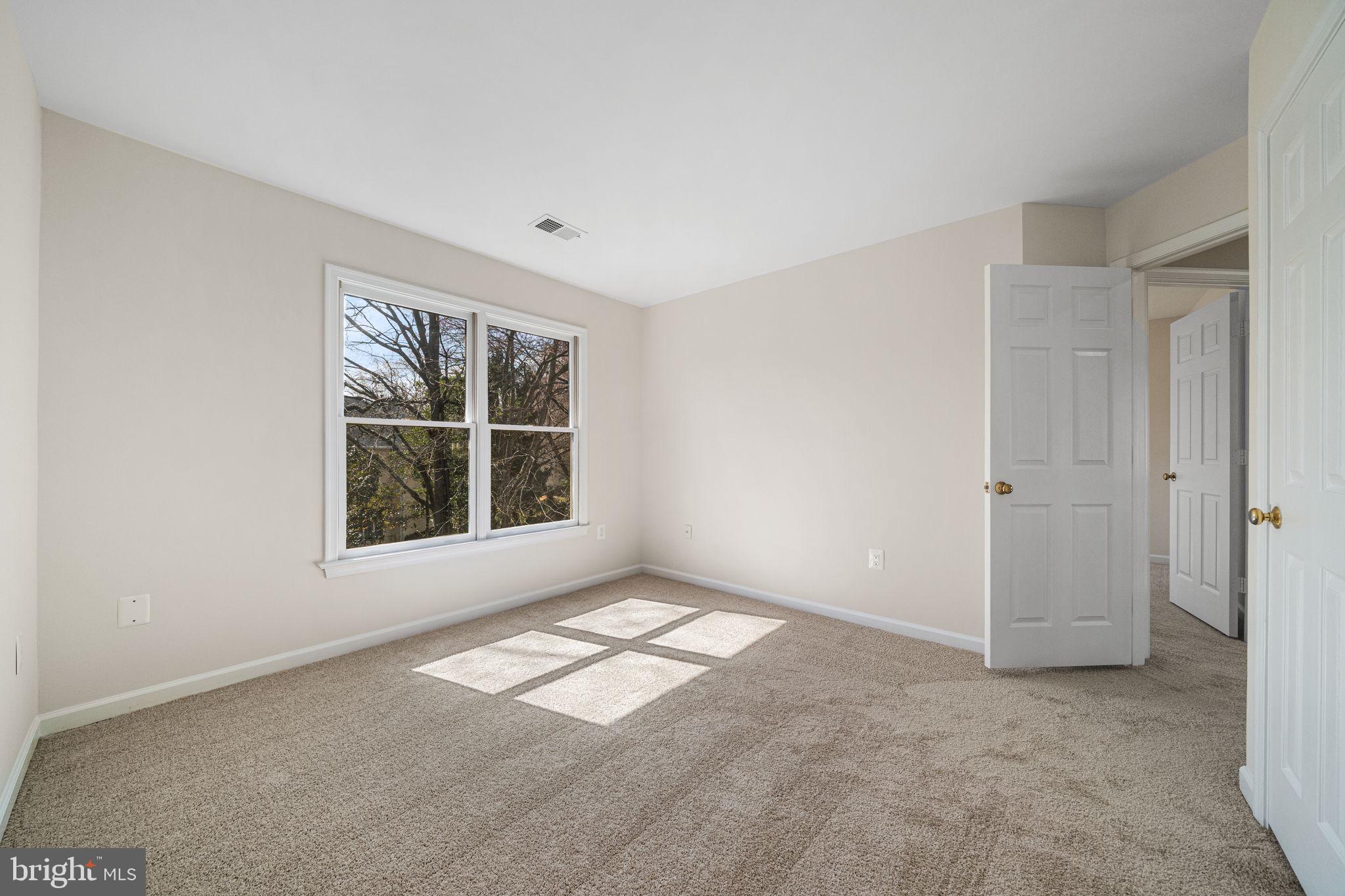 BARRINGTON - Residential