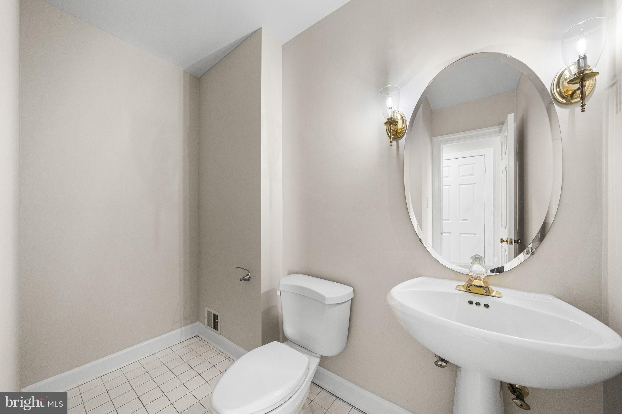 BARRINGTON - Residential