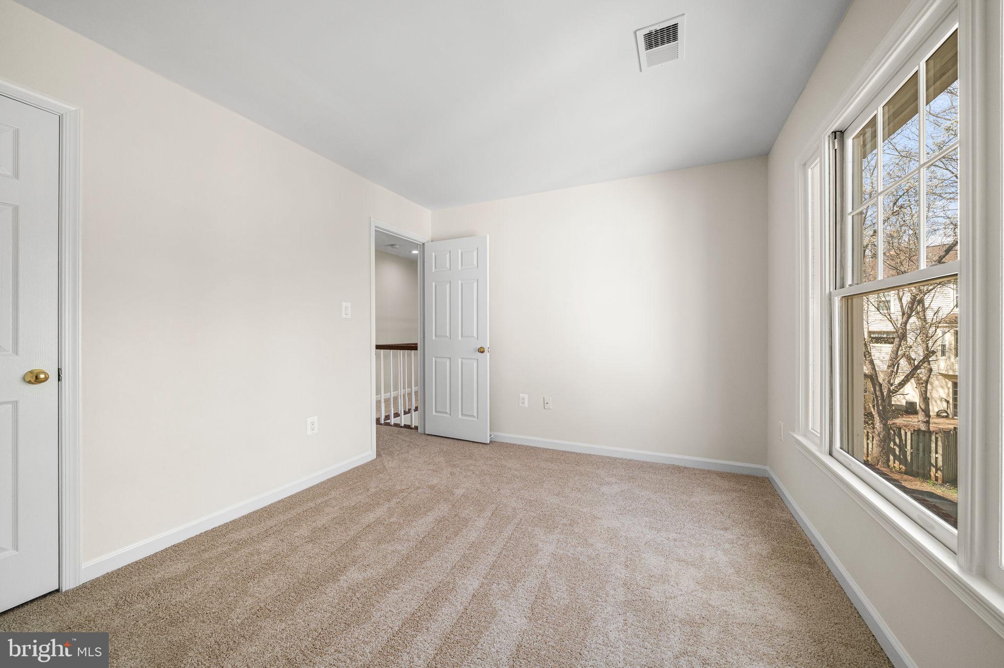 BARRINGTON - Residential