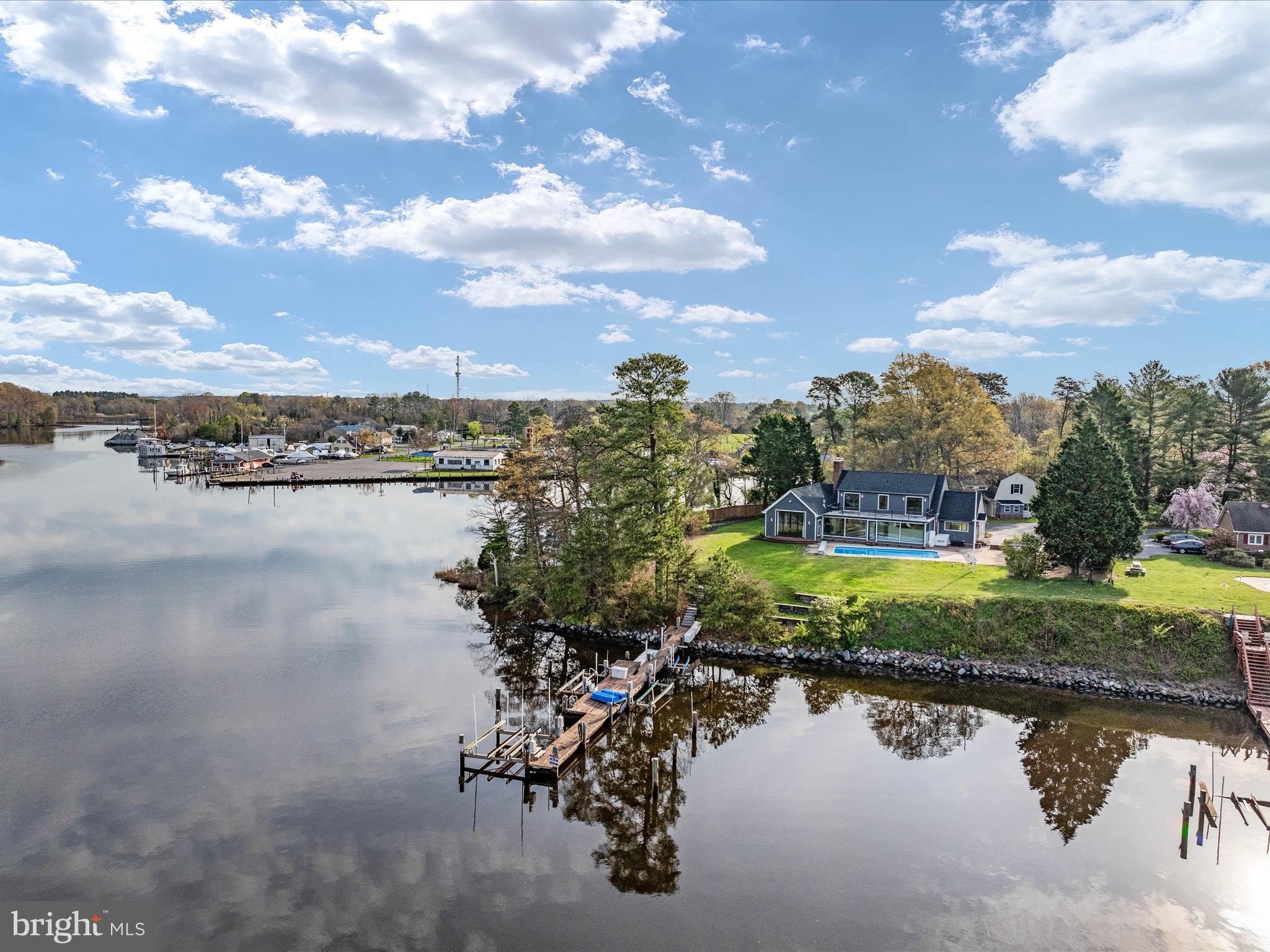 WOODLAND FARMS - Residential