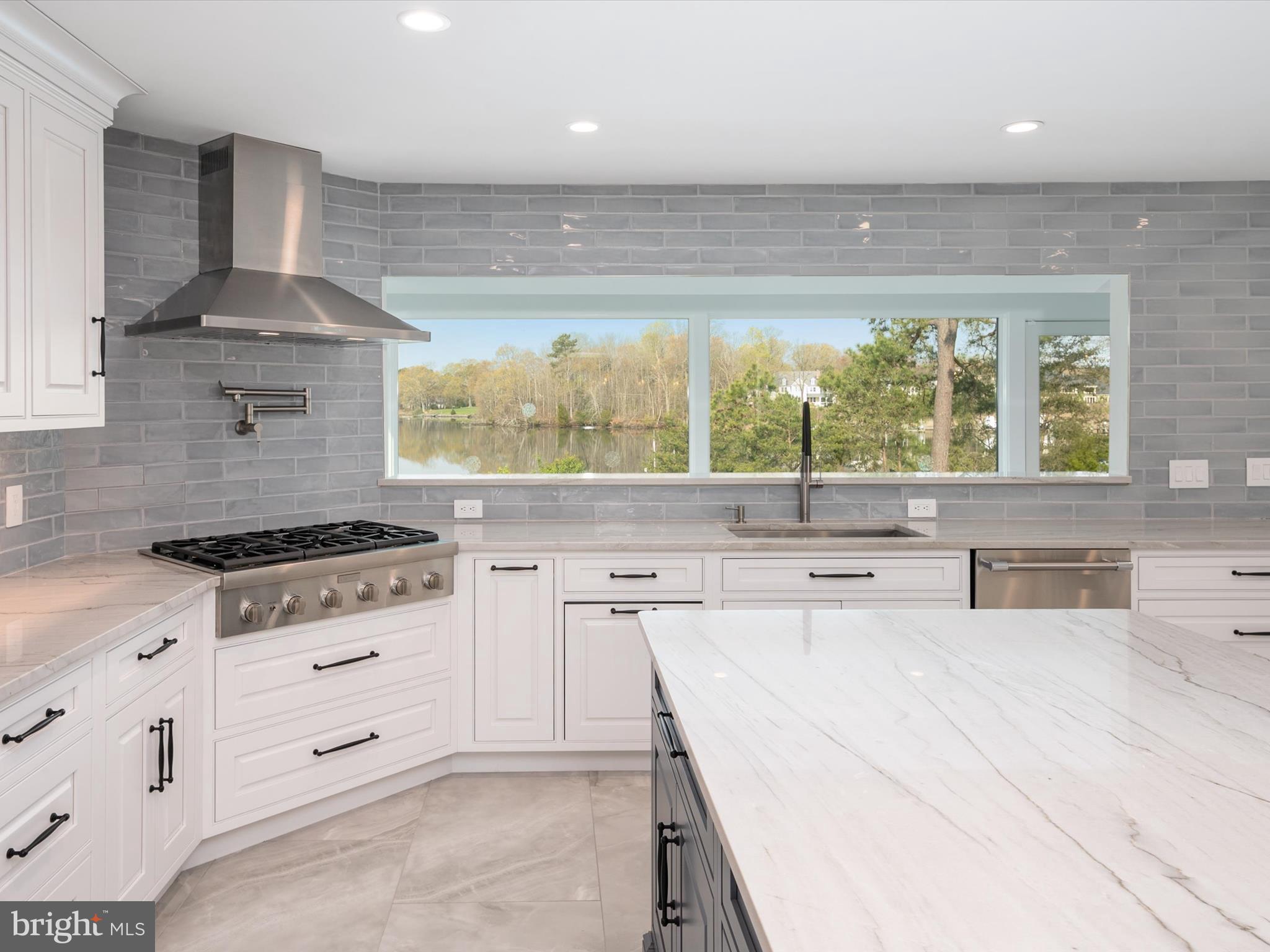 WOODLAND FARMS - Residential