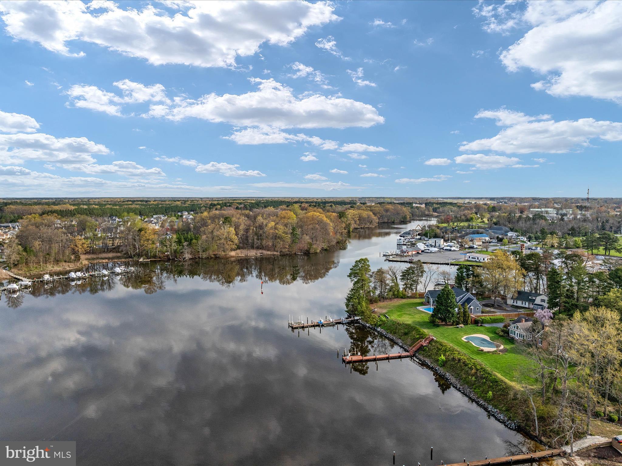 WOODLAND FARMS - Residential