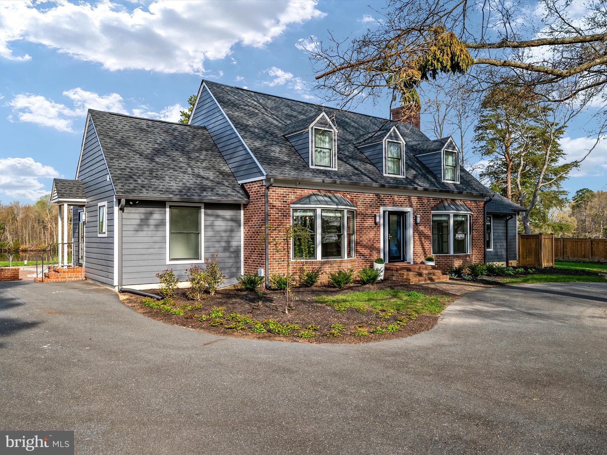 WOODLAND FARMS - Residential