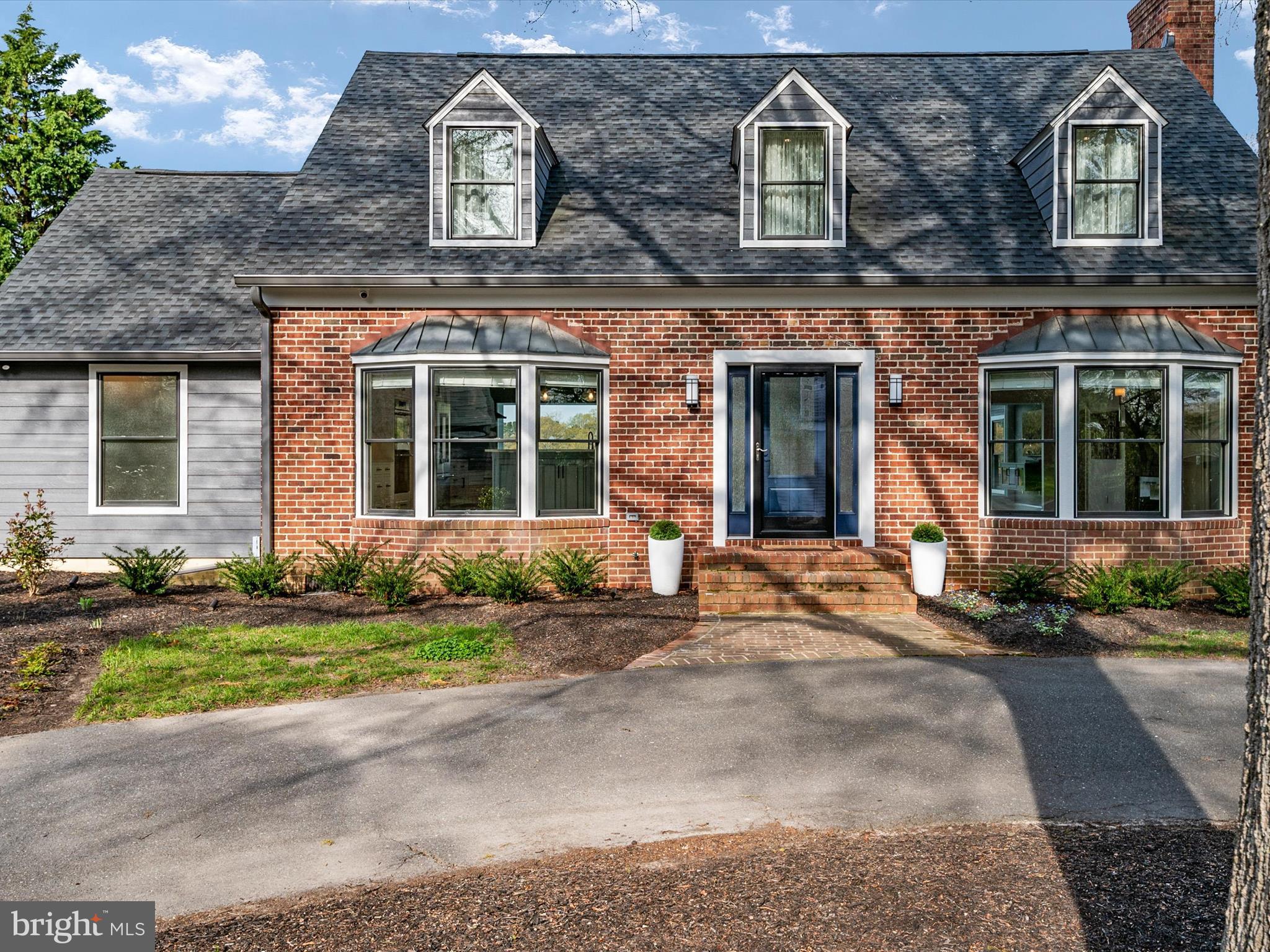 WOODLAND FARMS - Residential