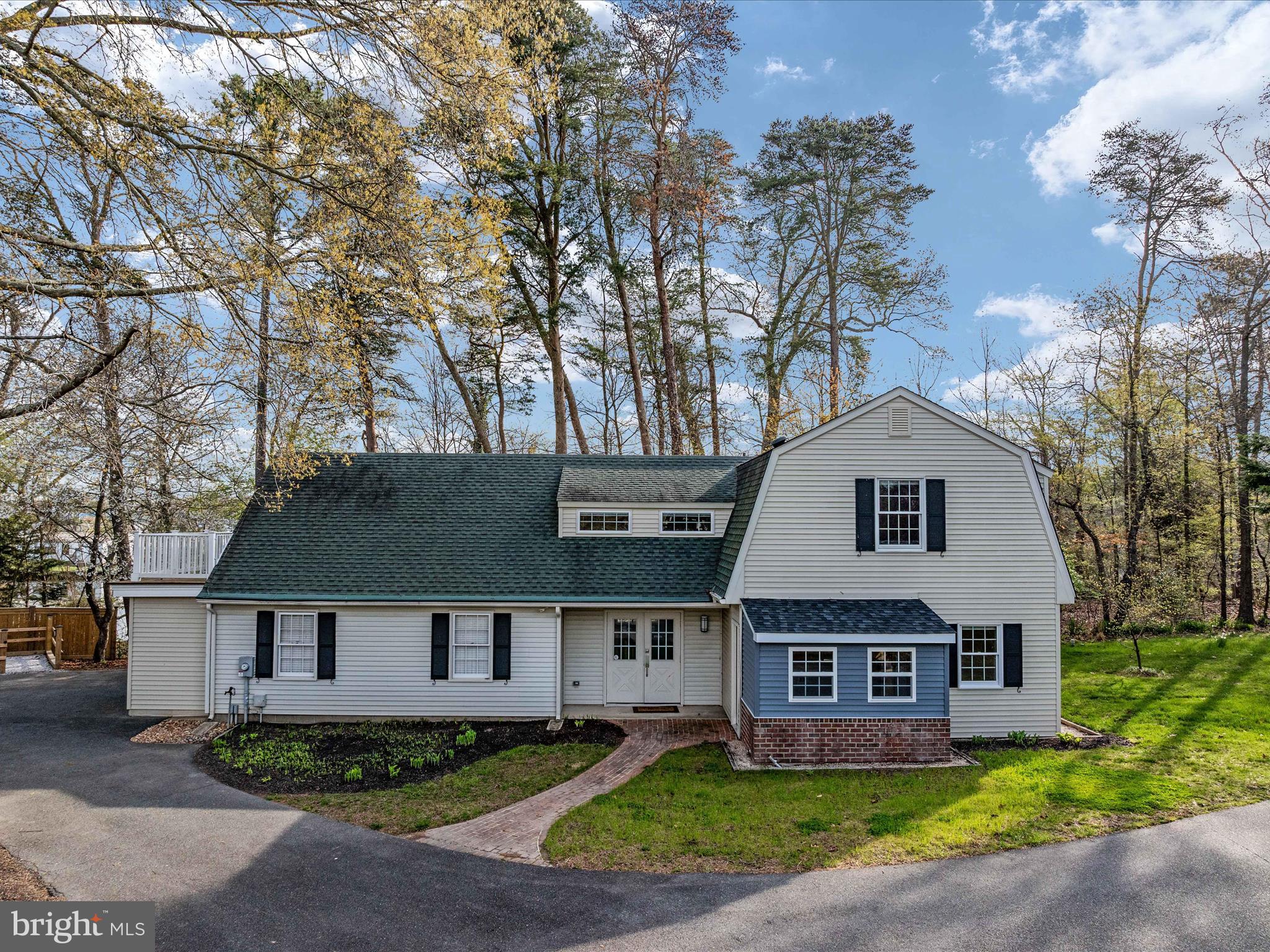 WOODLAND FARMS - Residential