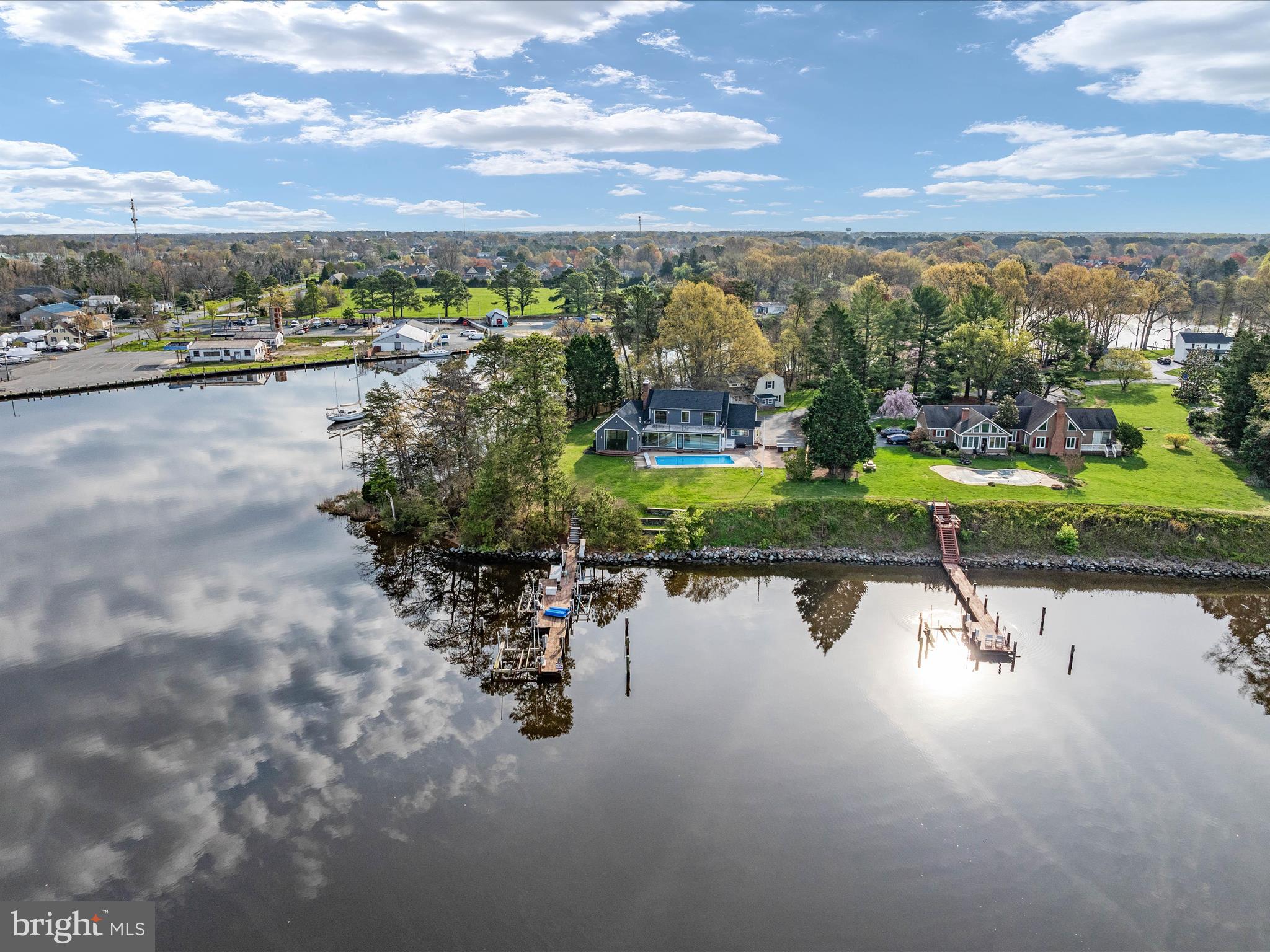 WOODLAND FARMS - Residential