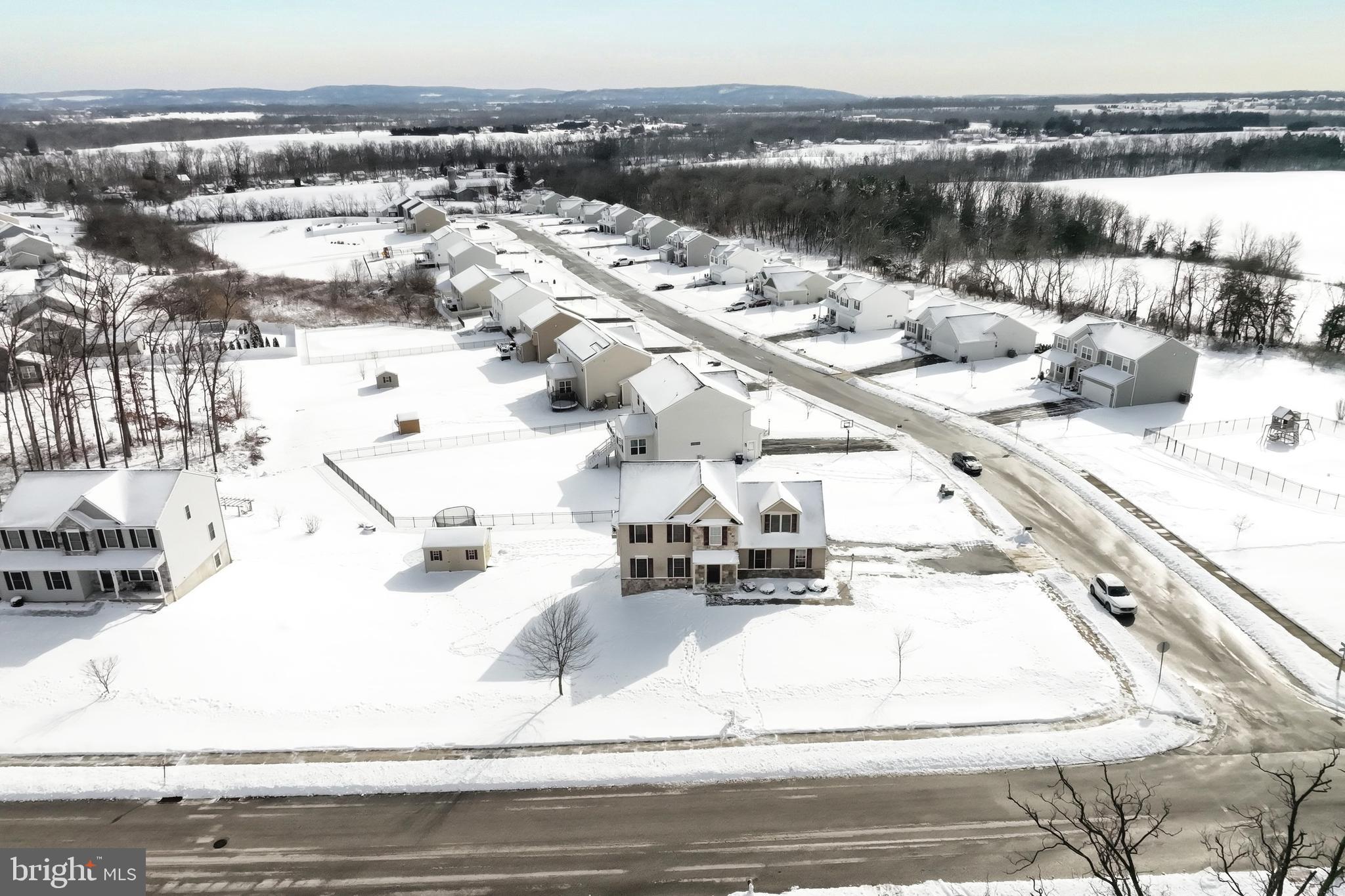 HAMPTON HEIGHTS - Residential