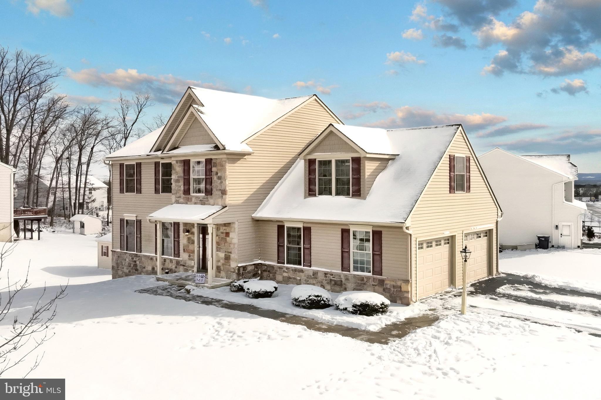 HAMPTON HEIGHTS - Residential