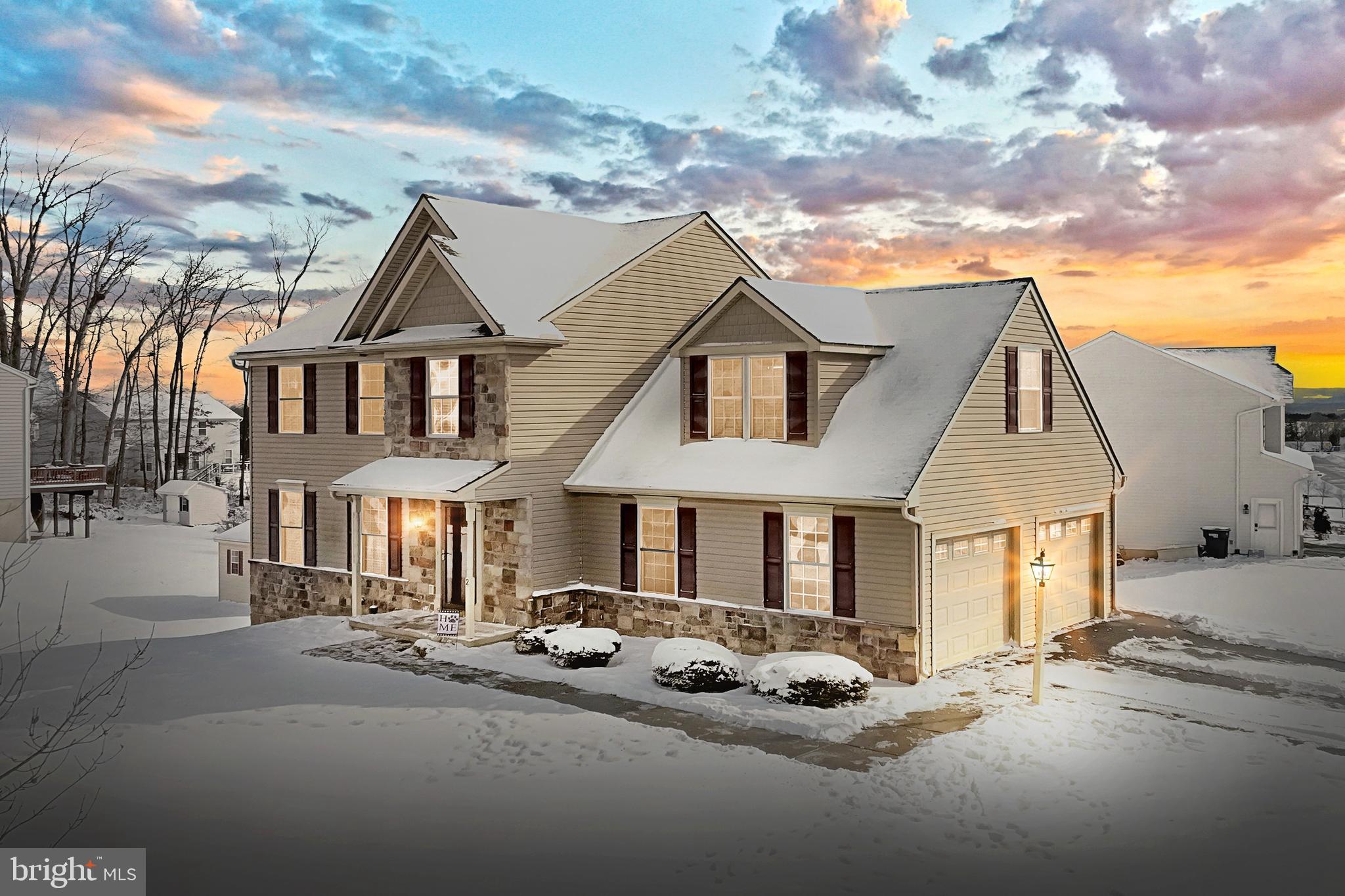 HAMPTON HEIGHTS - Residential