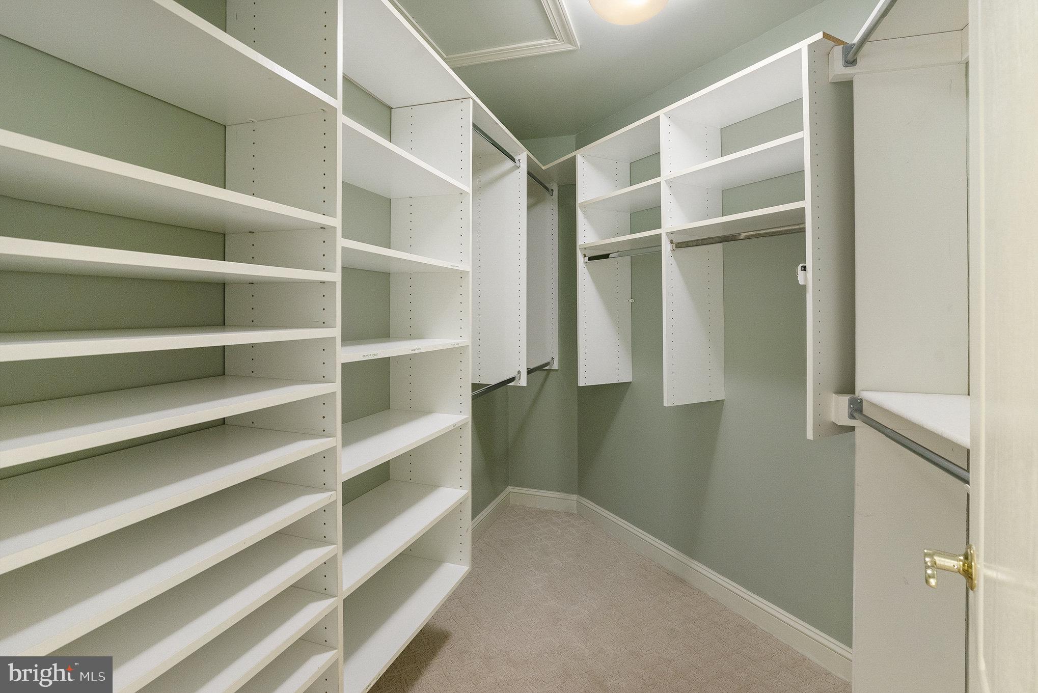 NON AVAILABLE - Residential