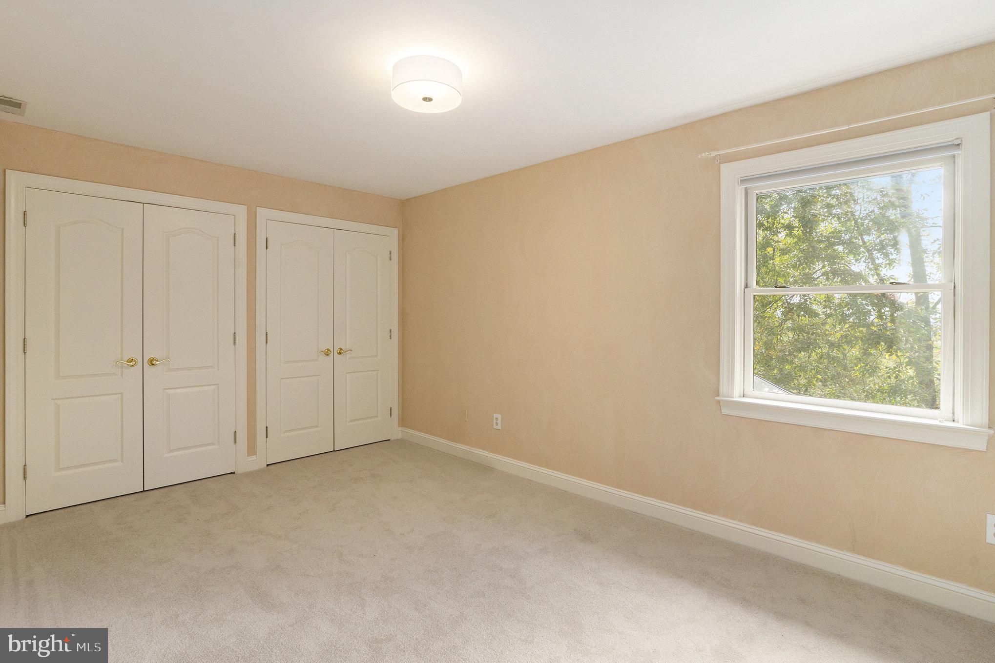 NON AVAILABLE - Residential