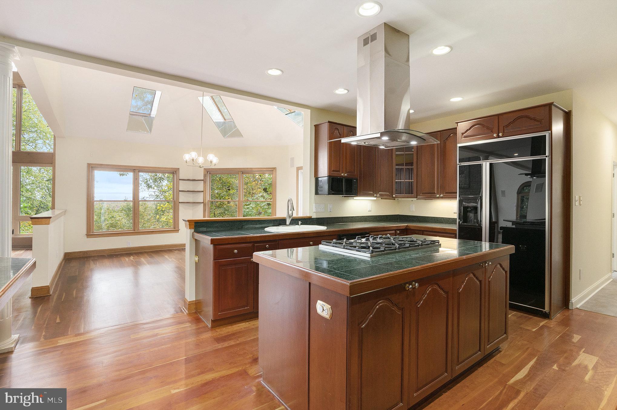 NON AVAILABLE - Residential