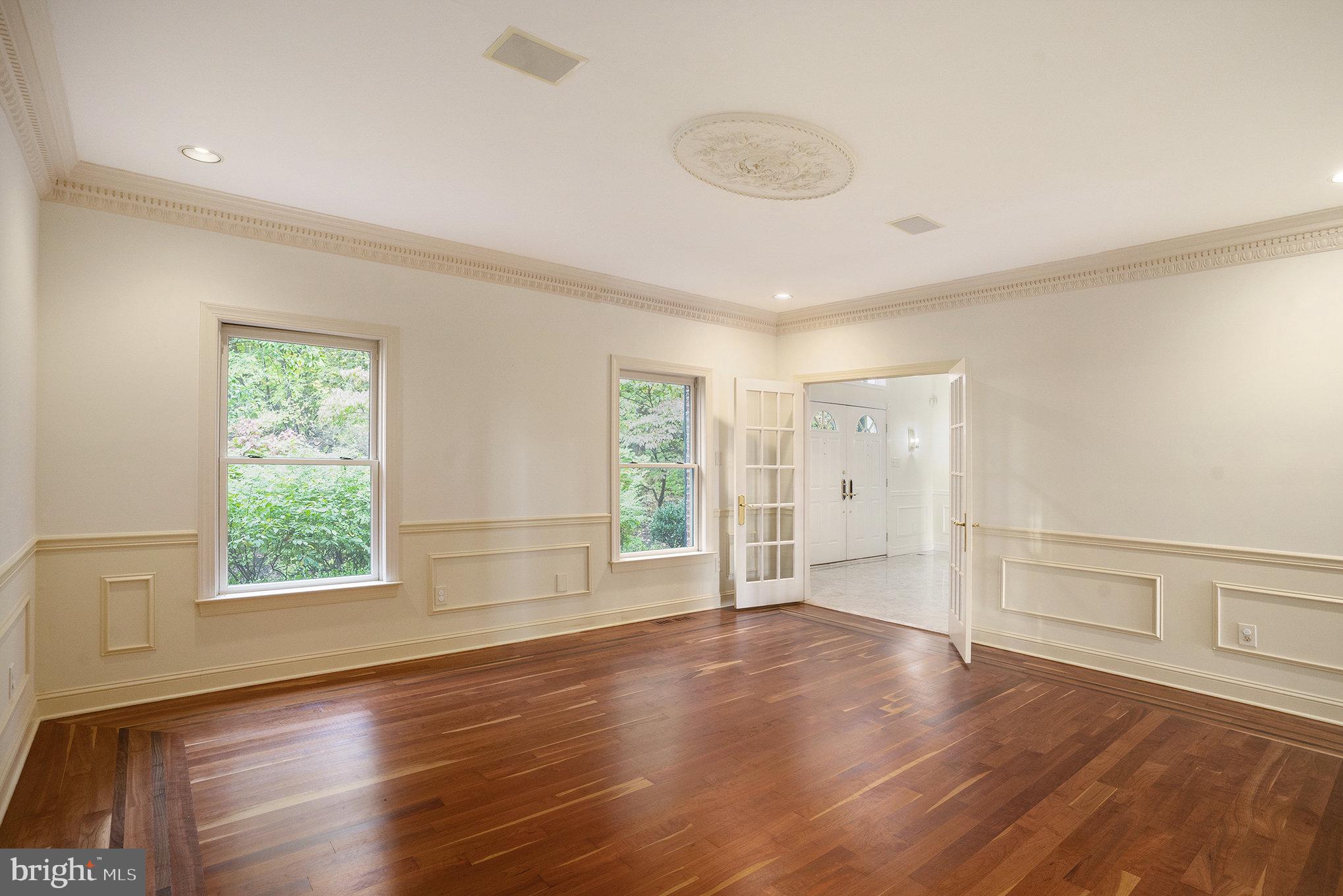 NON AVAILABLE - Residential