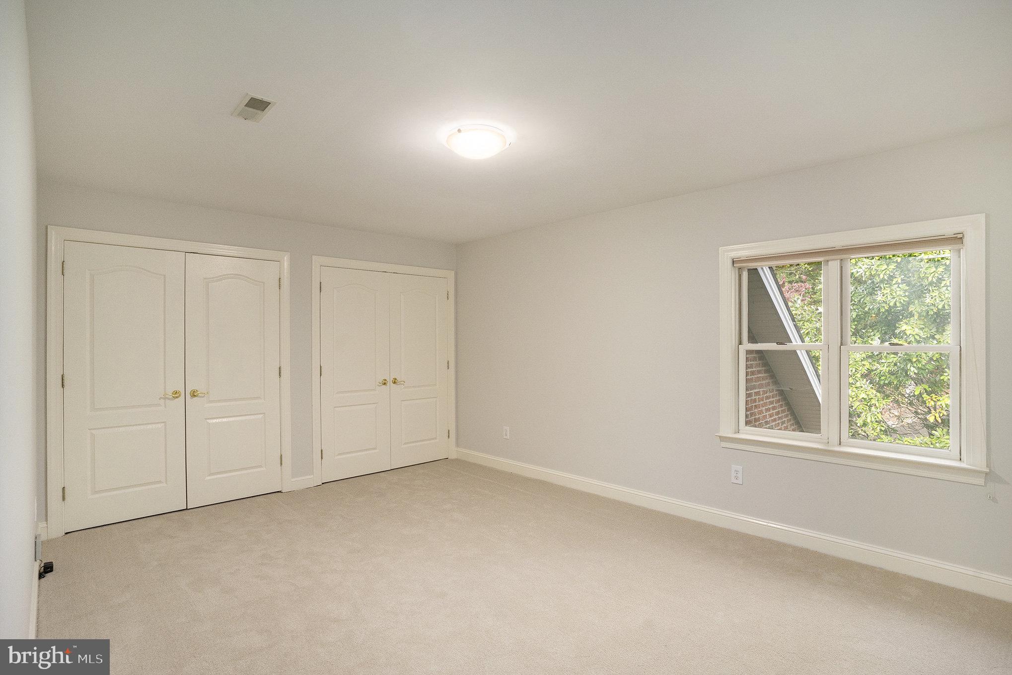 NON AVAILABLE - Residential