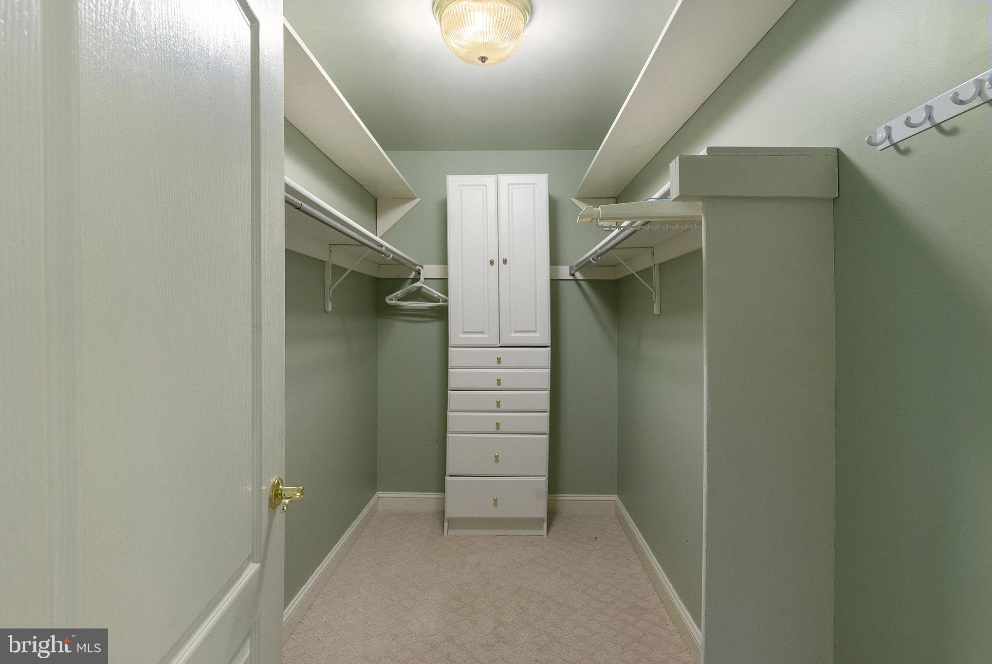 NON AVAILABLE - Residential