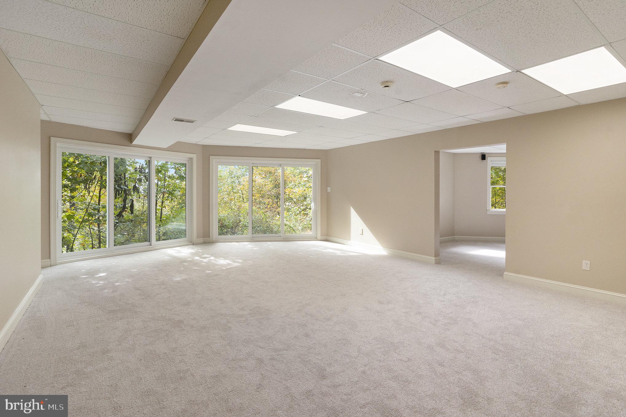 NON AVAILABLE - Residential