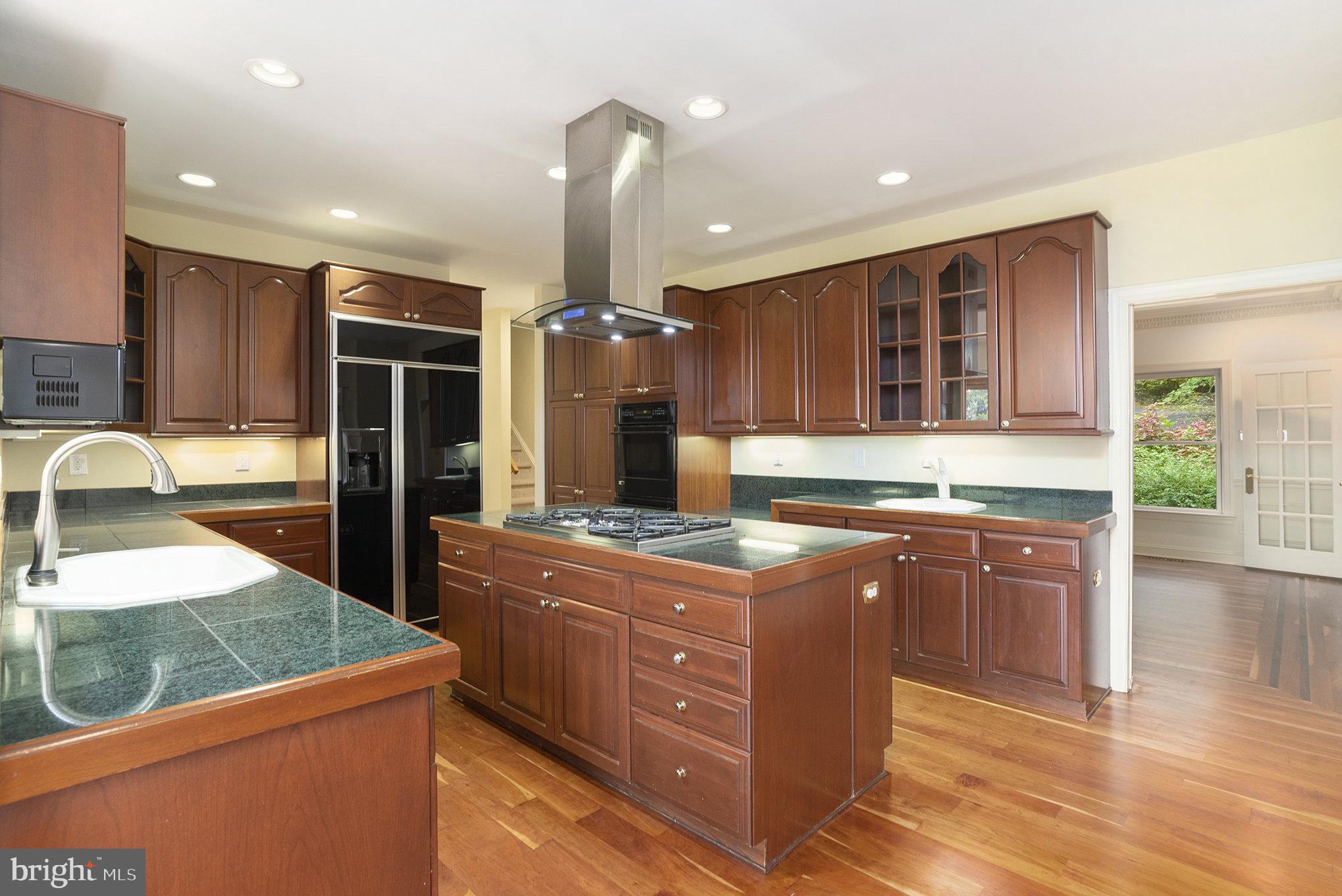 NON AVAILABLE - Residential