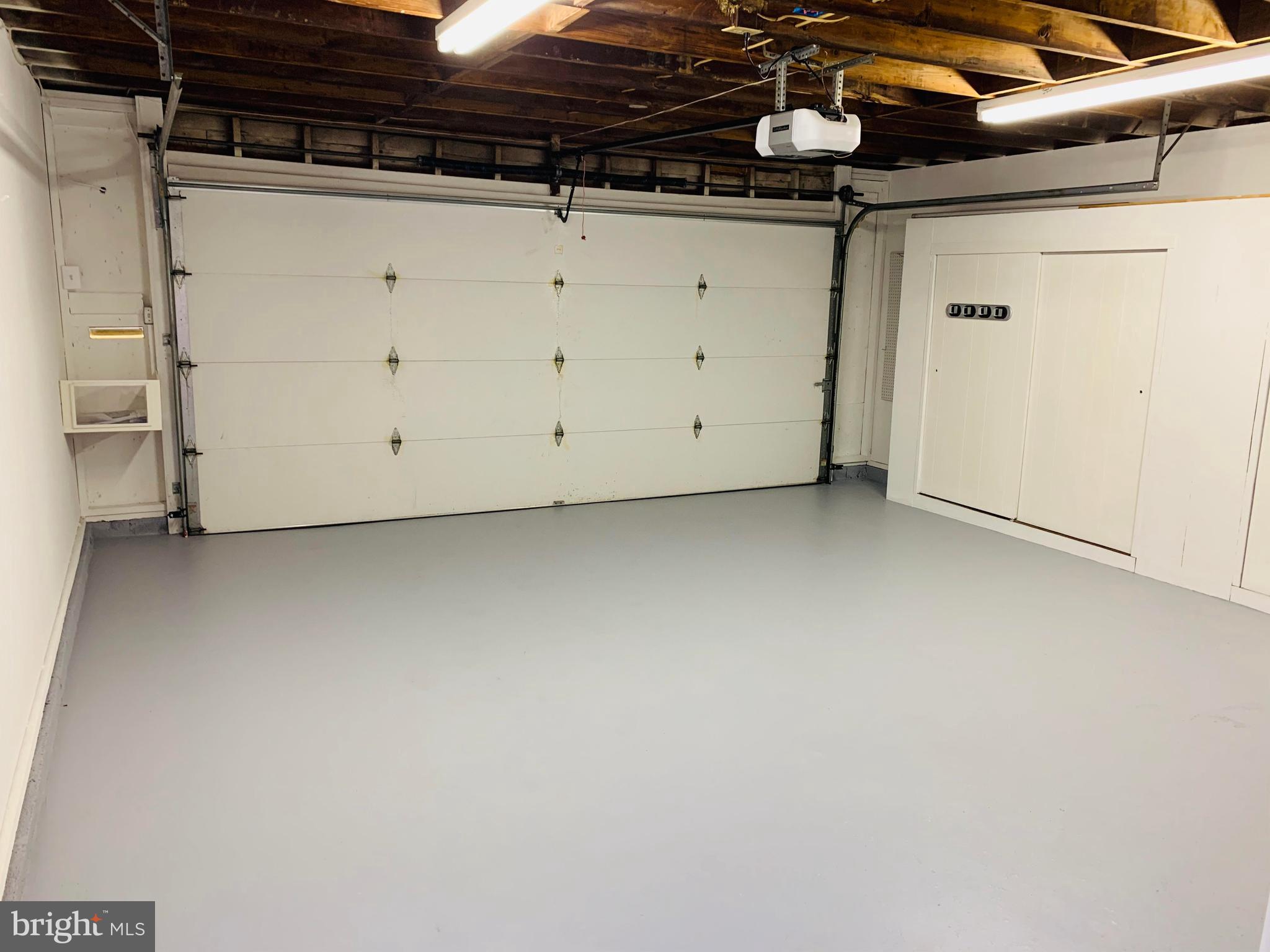 ROSSMOOR MUTUAL #9 - Residential