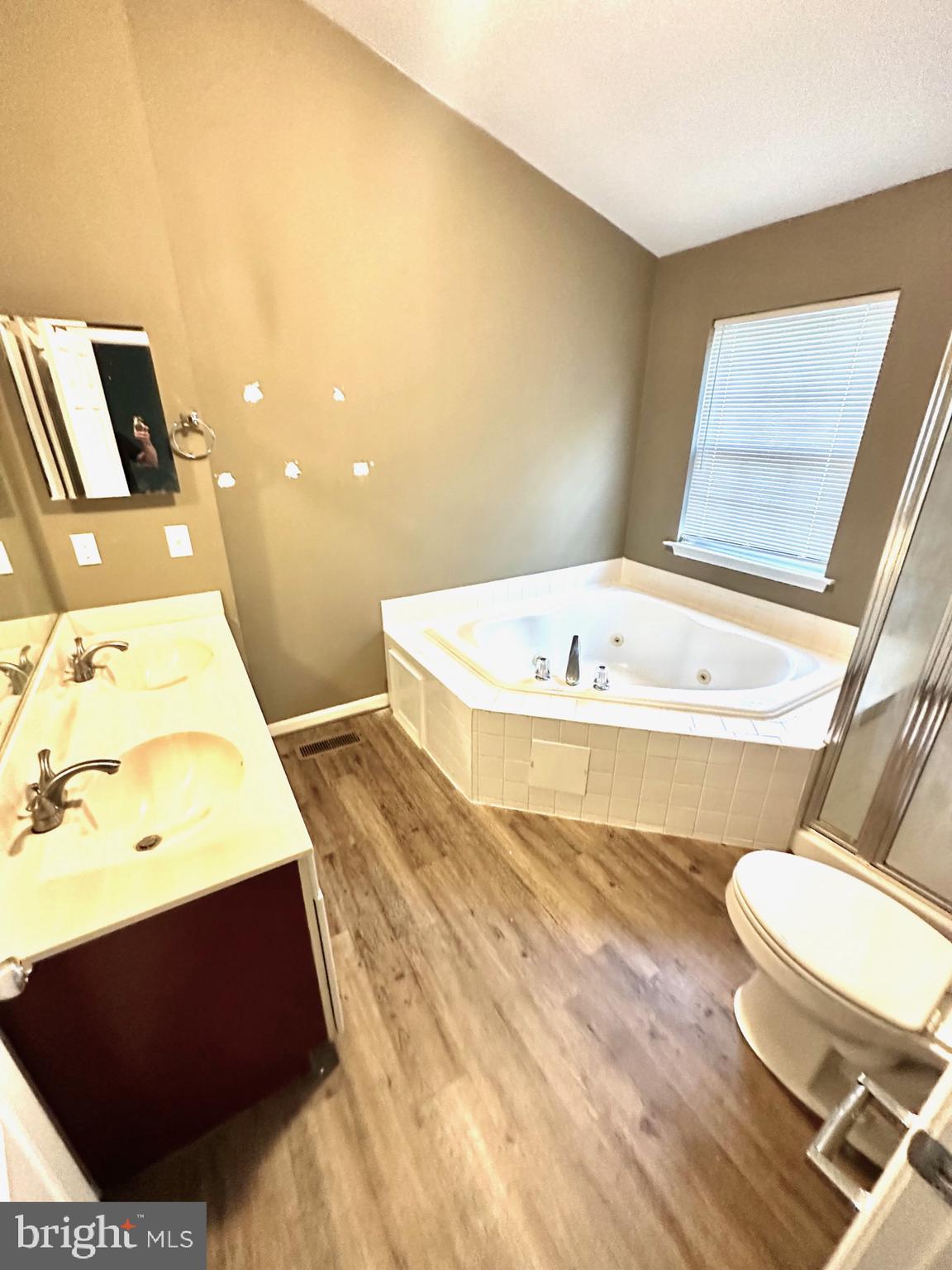 HUNTINGTON - Residential