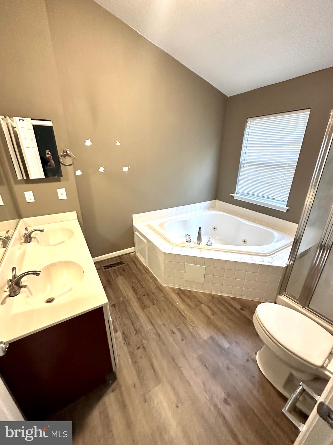 HUNTINGTON - Residential