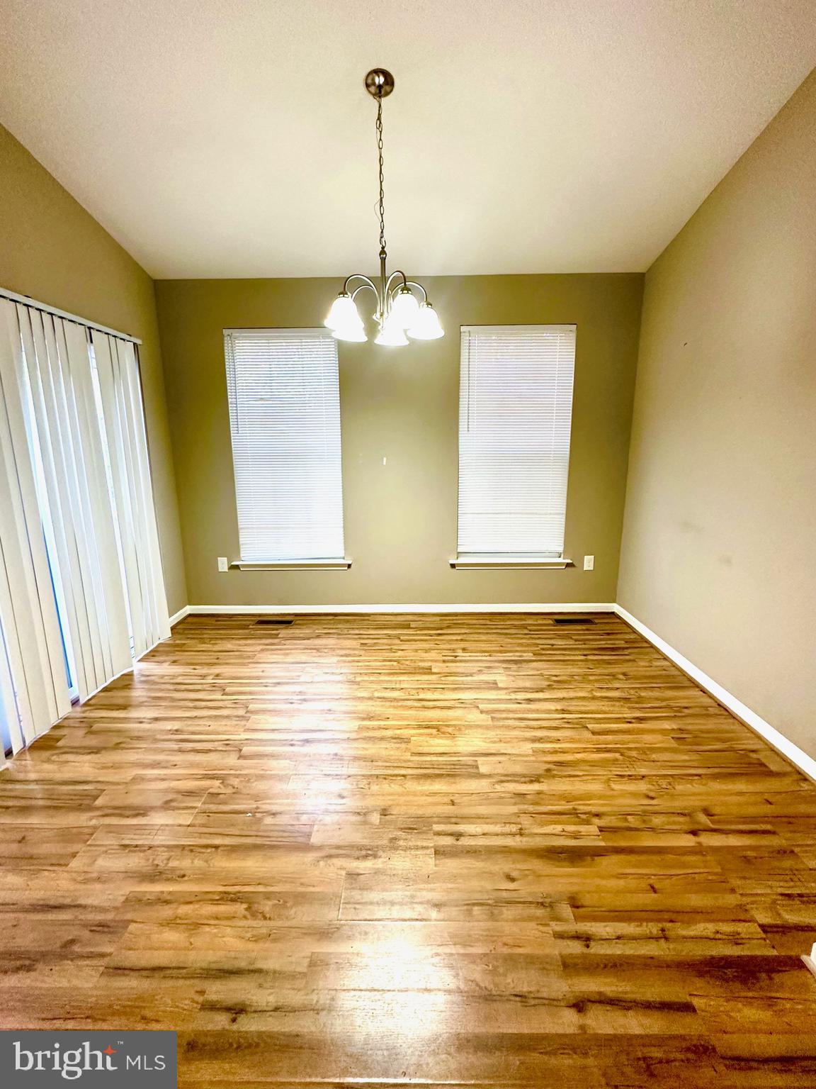 HUNTINGTON - Residential