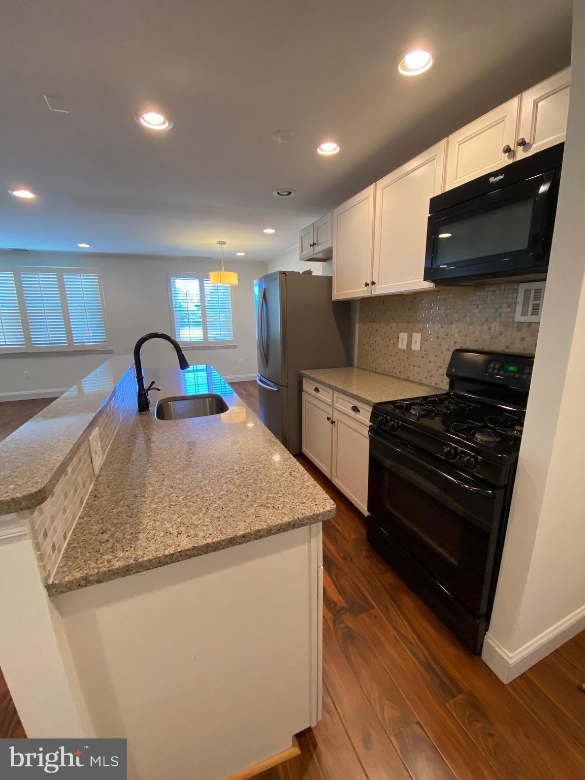 VIENNA - Residential Lease