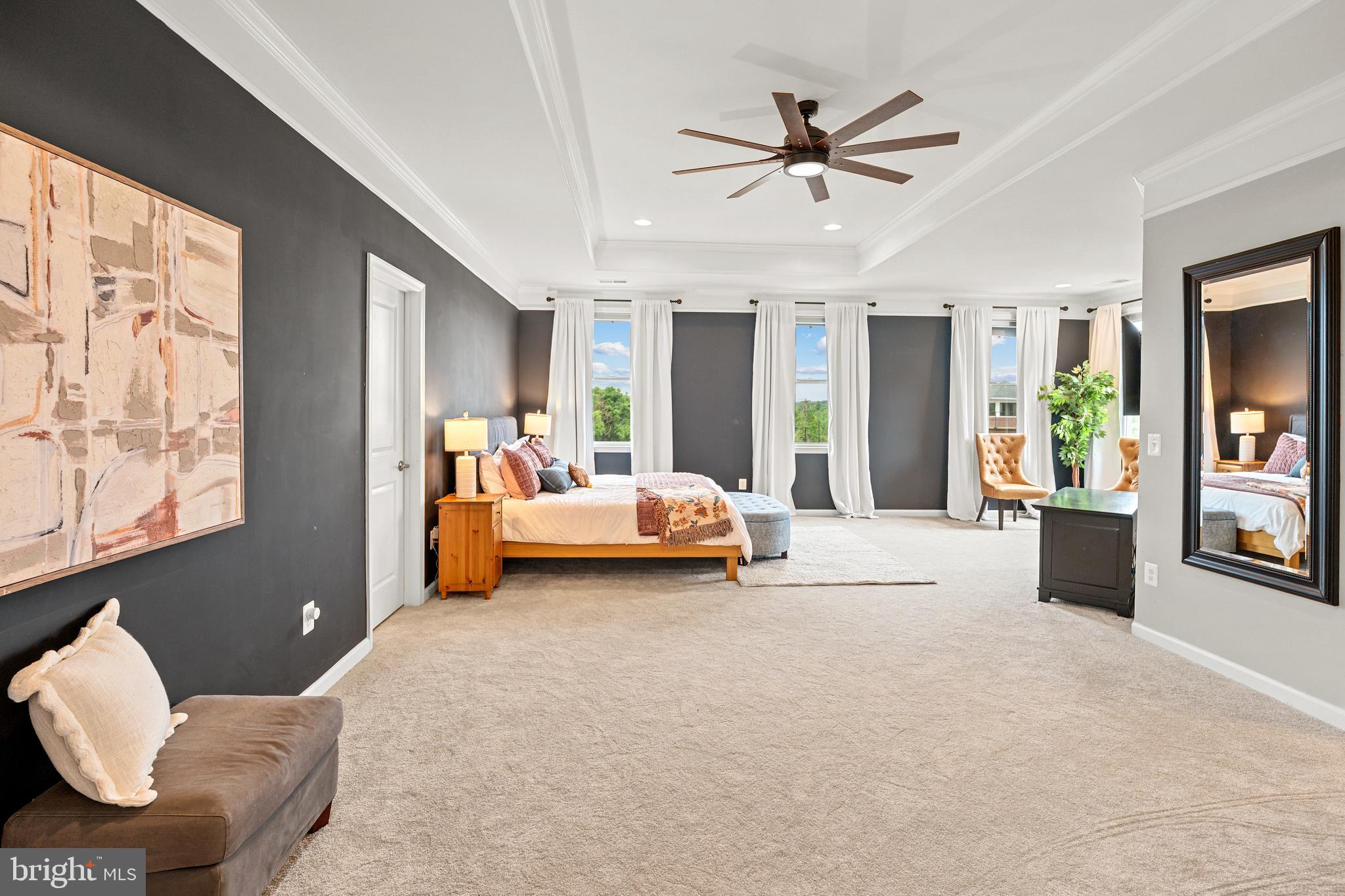 LAUREL HILL - Residential