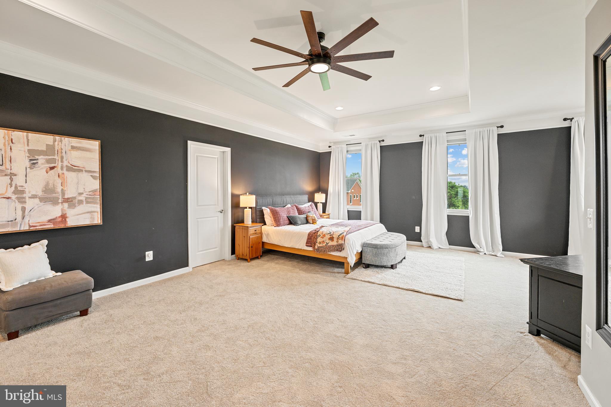 LAUREL HILL - Residential