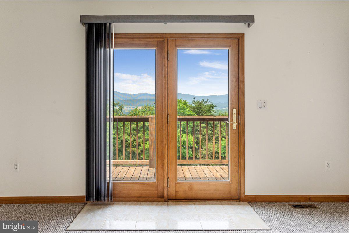 POTOMAC VALLEY VIEW - Residential