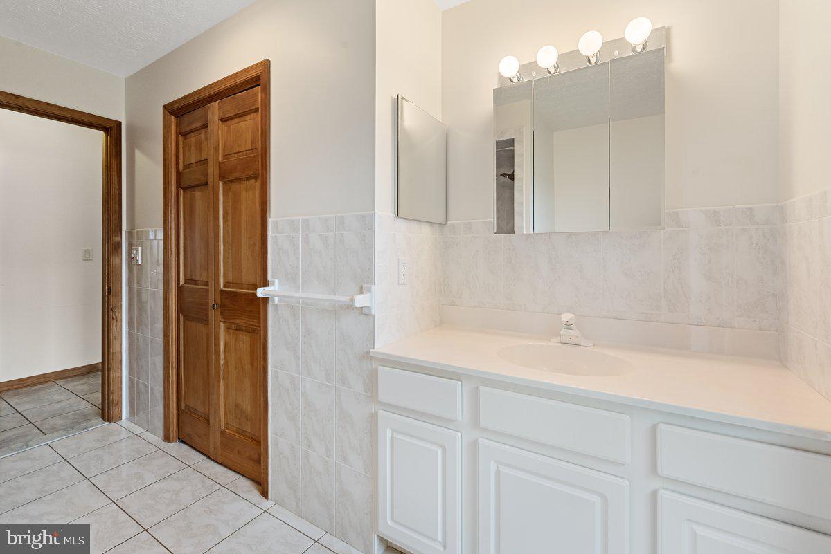 POTOMAC VALLEY VIEW - Residential