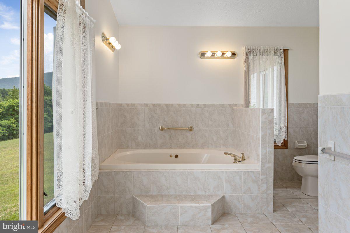 POTOMAC VALLEY VIEW - Residential