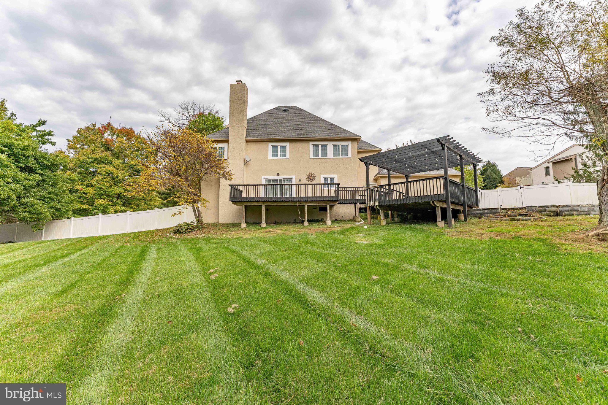 1103 CLOVER HILL DRIVE