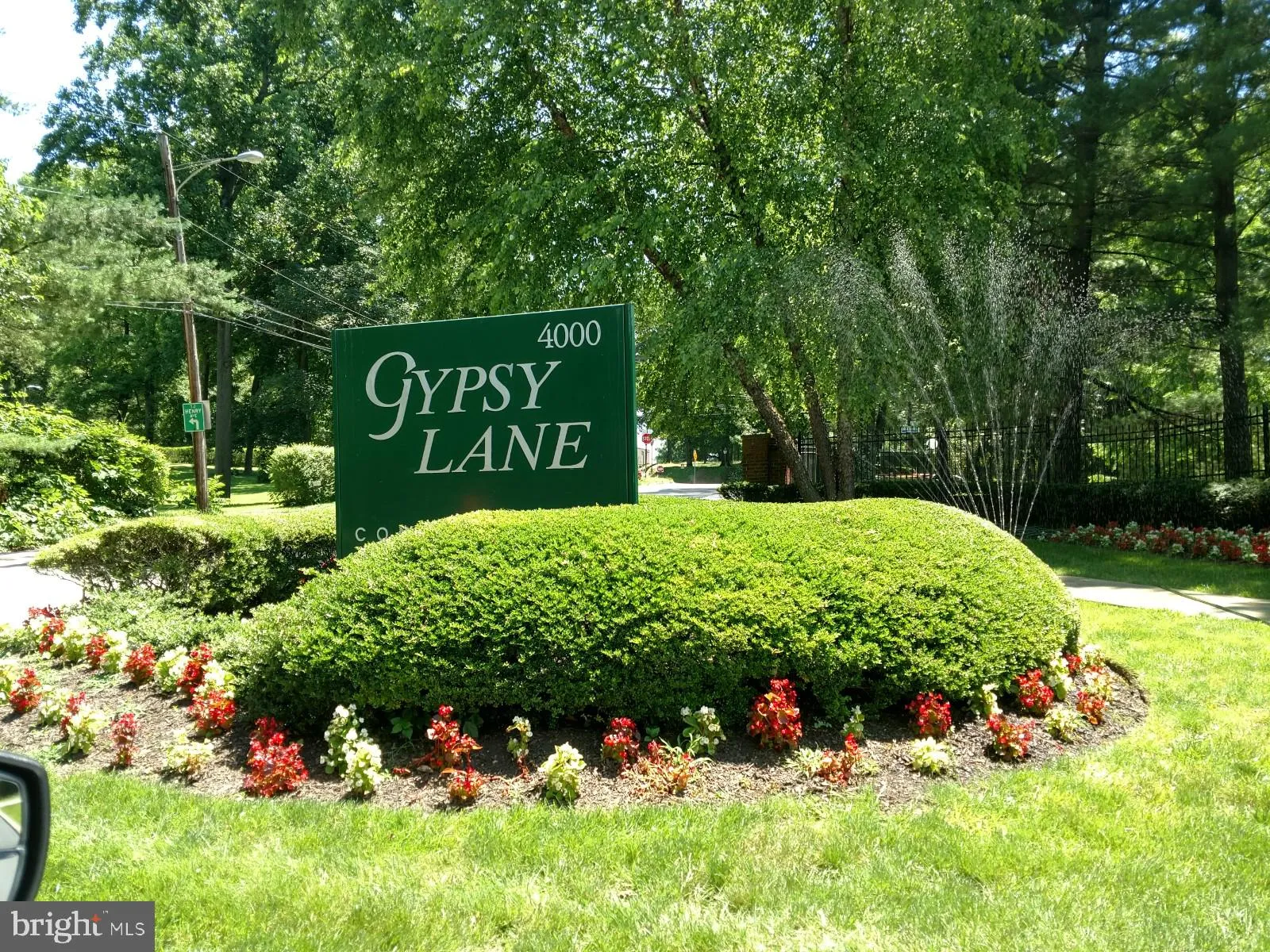 Philadelphia, Pennsylvania 19129, United States, 2 Bedrooms Bedrooms, ,2 BathroomsBathrooms,Residential,Pending,113446