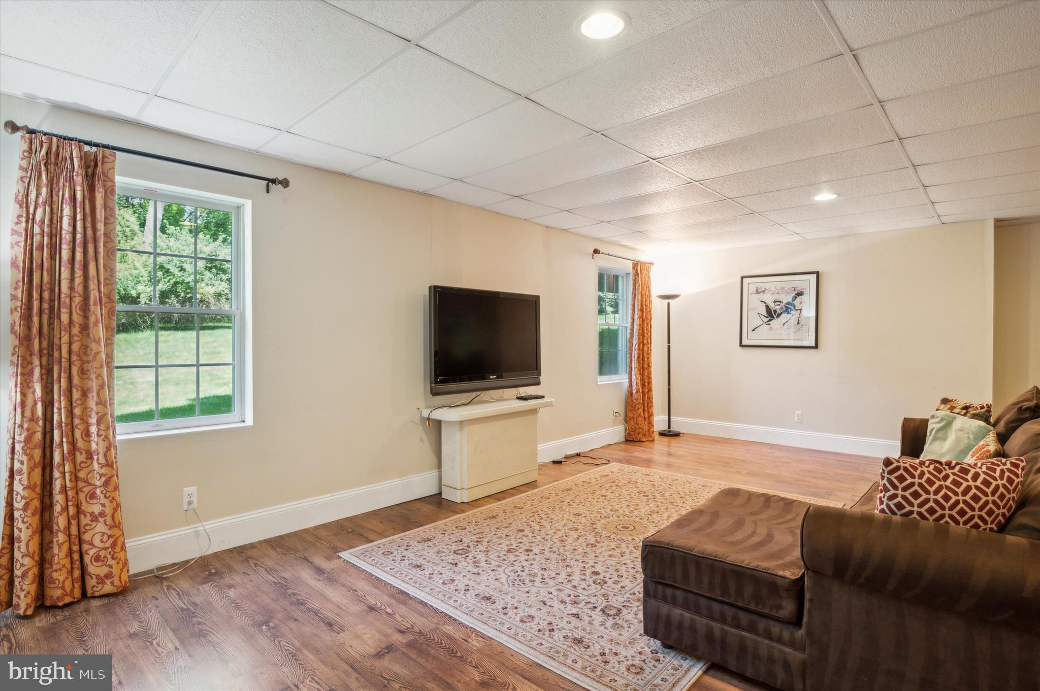 ESTS AT CHADDS FORD - Residential