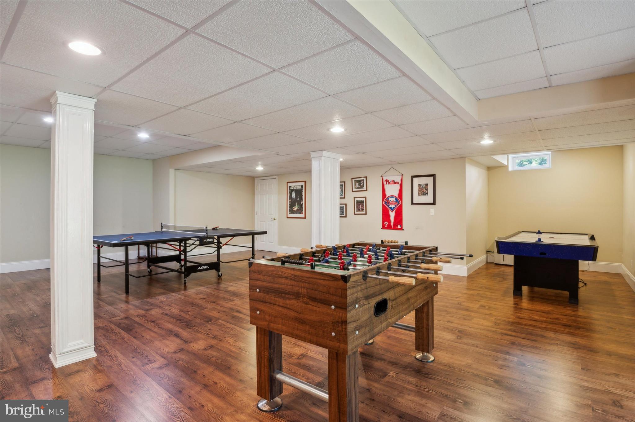 ESTS AT CHADDS FORD - Residential