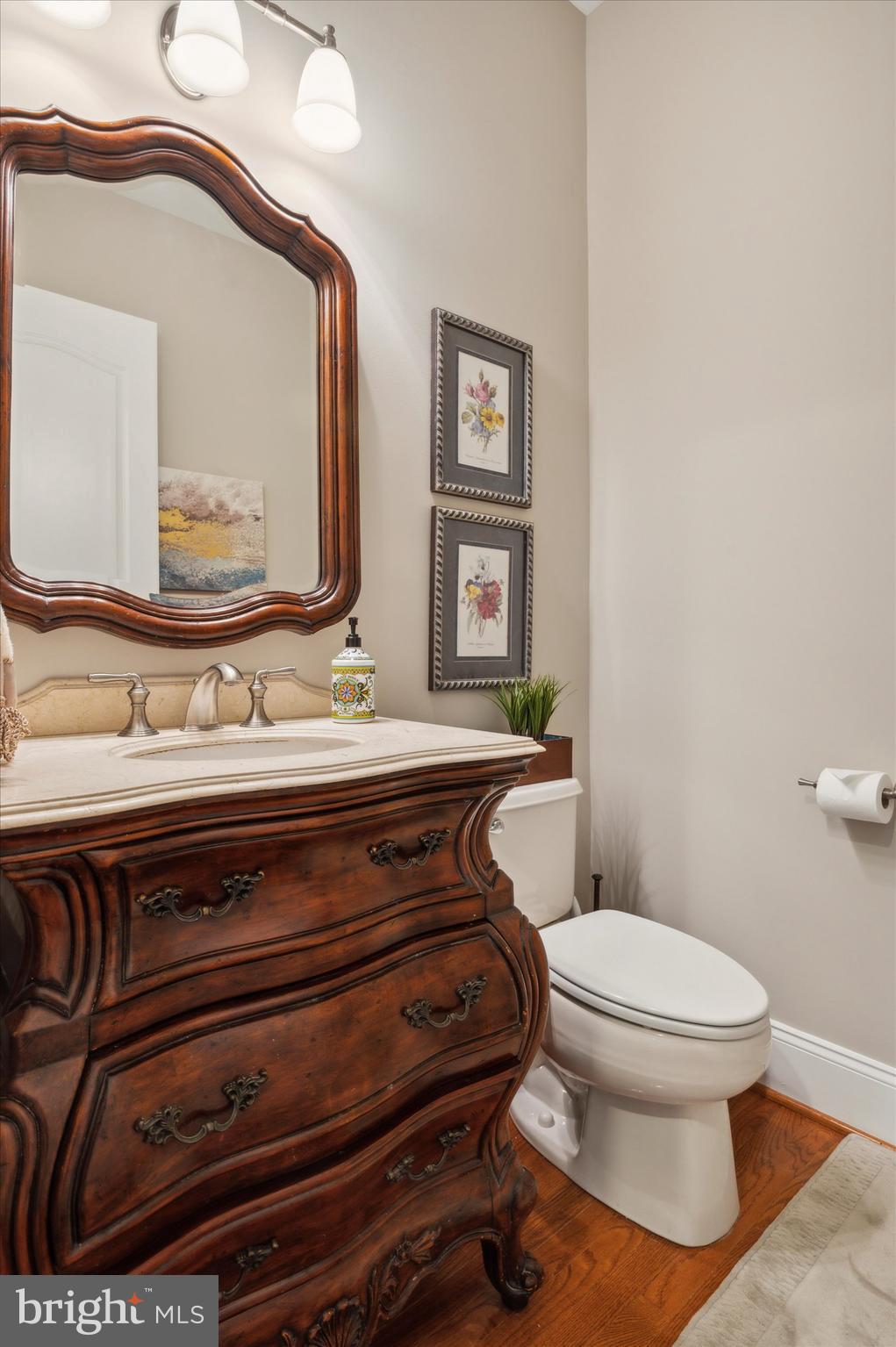 ESTS AT CHADDS FORD - Residential