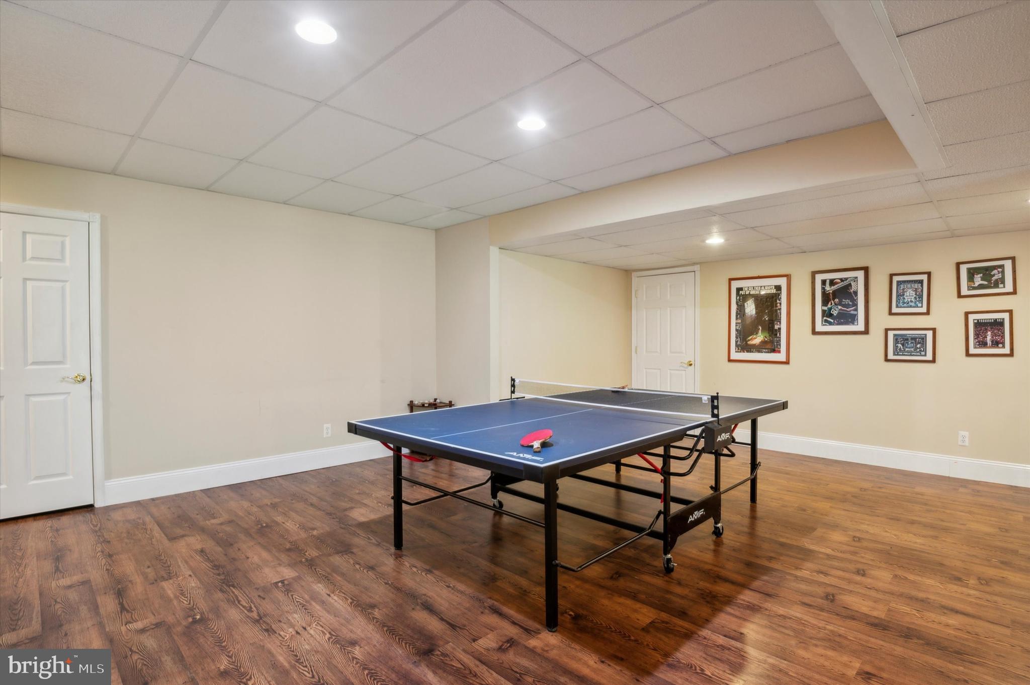 ESTS AT CHADDS FORD - Residential