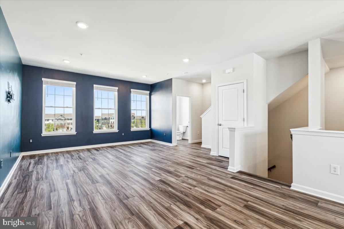 THE PRESERVE AT TUSCARORA - Residential Lease