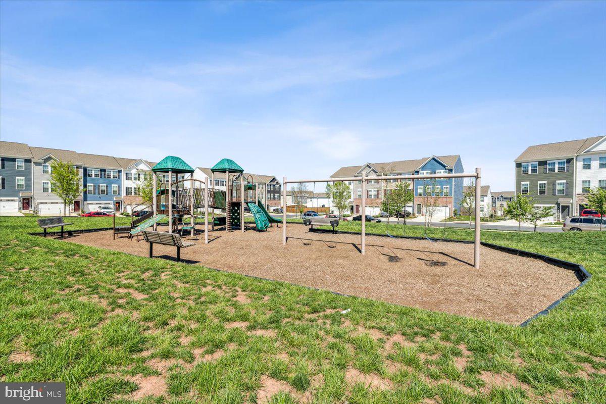 THE PRESERVE AT TUSCARORA - Residential Lease