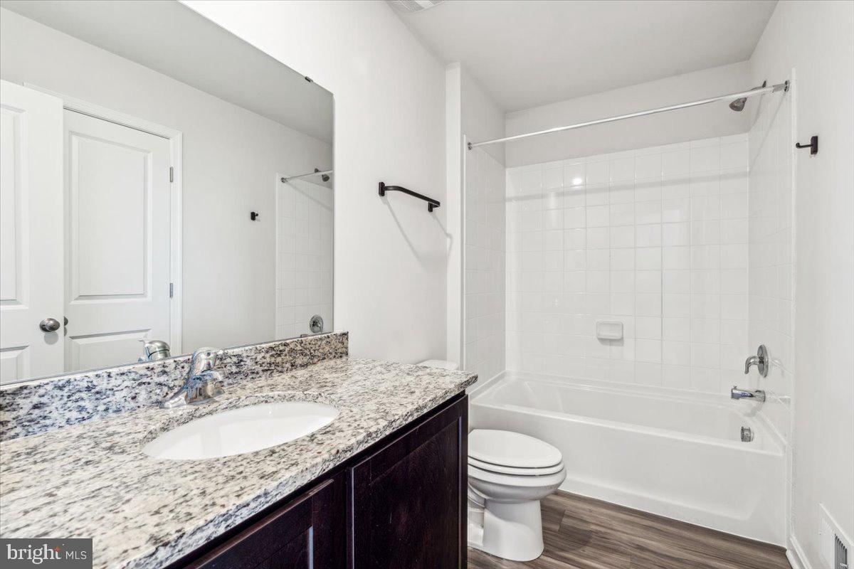 THE PRESERVE AT TUSCARORA - Residential Lease