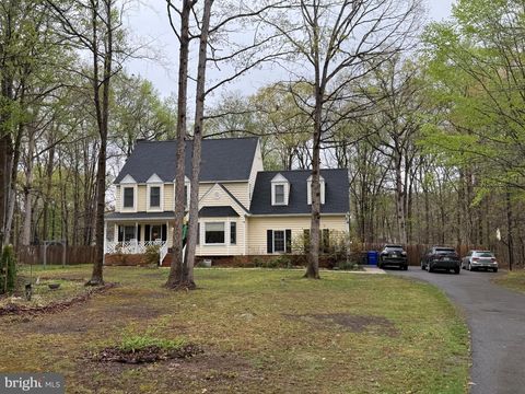 8618 CREEK COURT WHITE PLAINS MD 20695