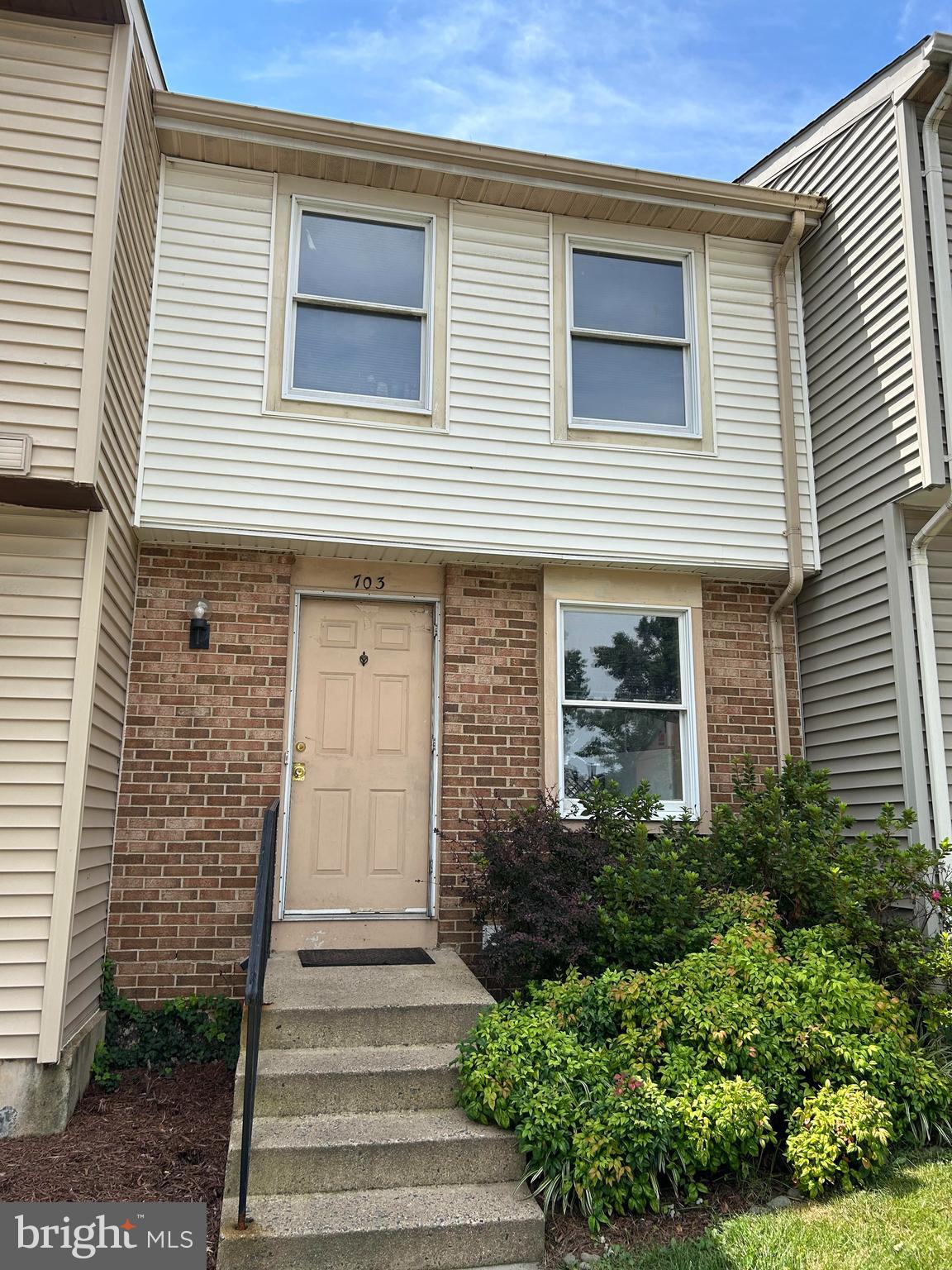 703 BRETHOUR COURT 19
