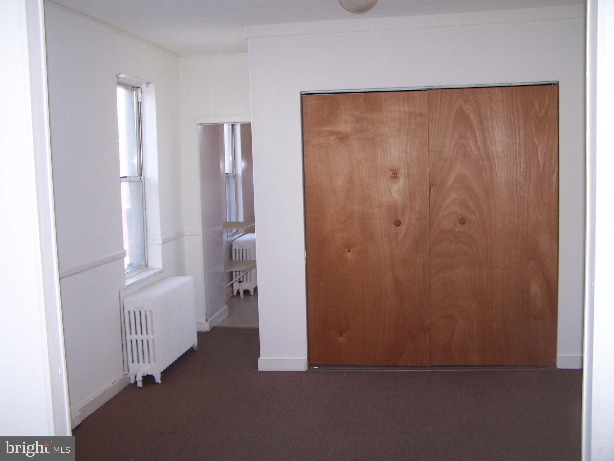 HIGHLANDTOWN - Residential