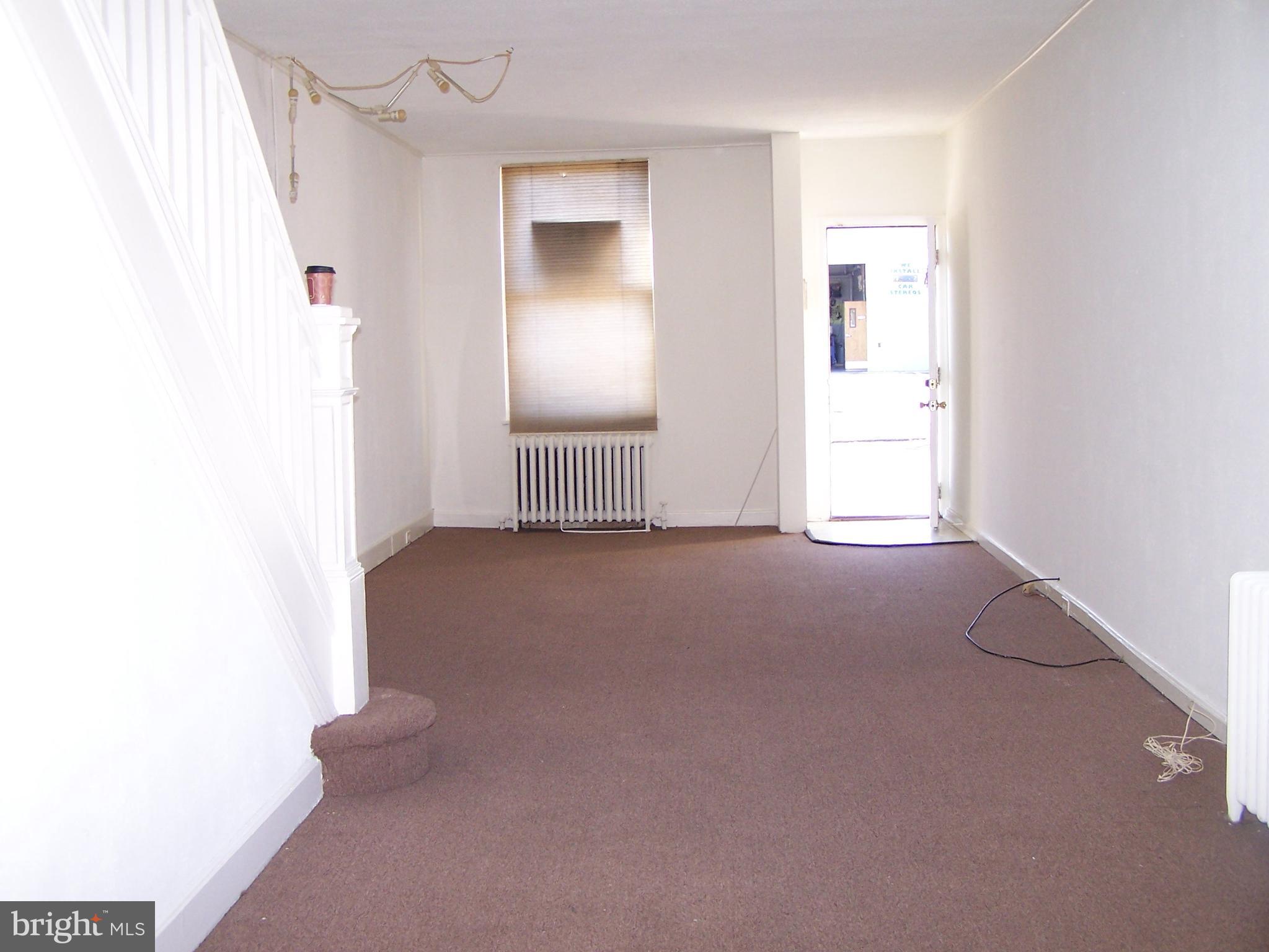 HIGHLANDTOWN - Residential