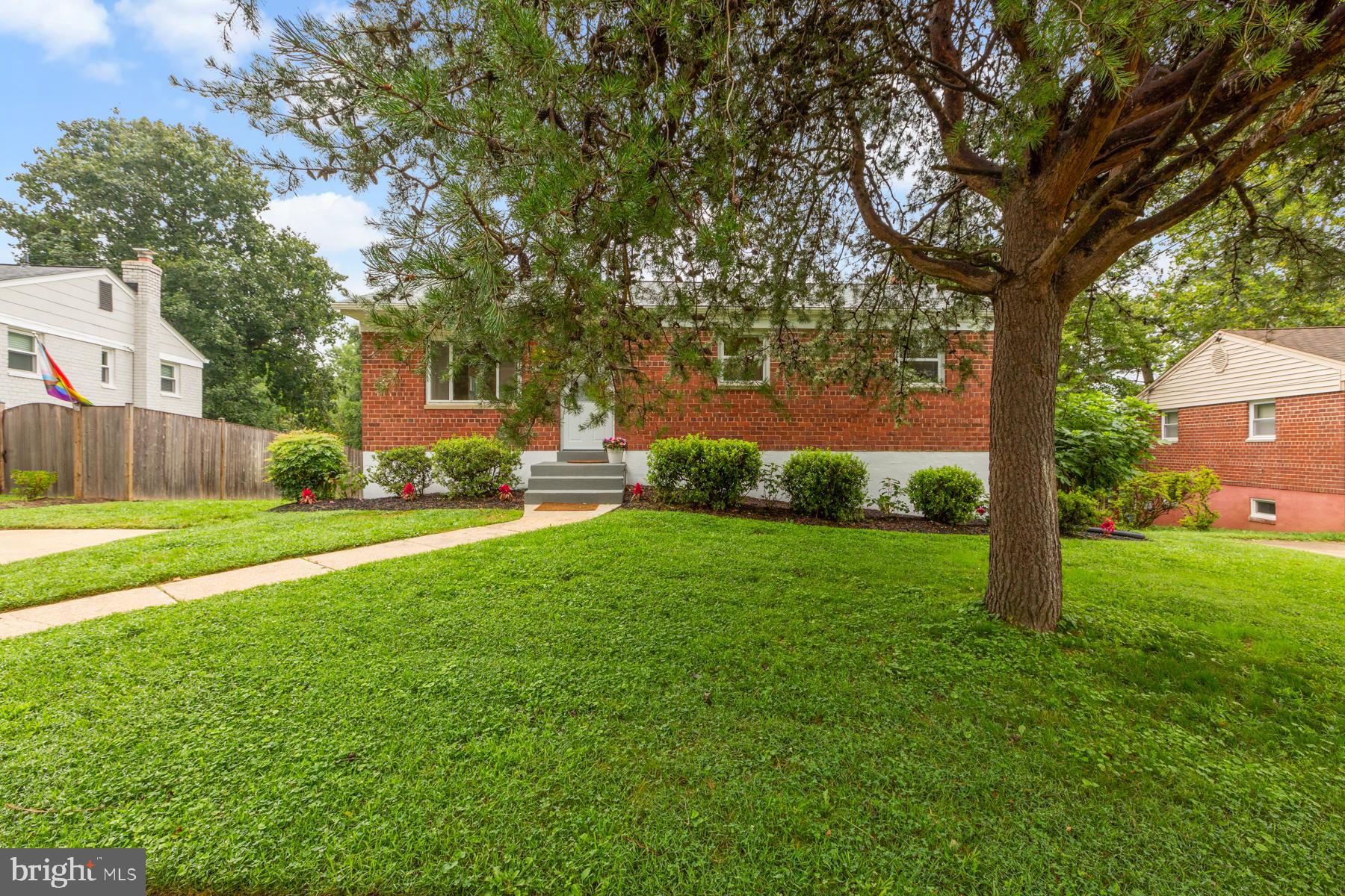 RANDOLPH HILLS - Residential