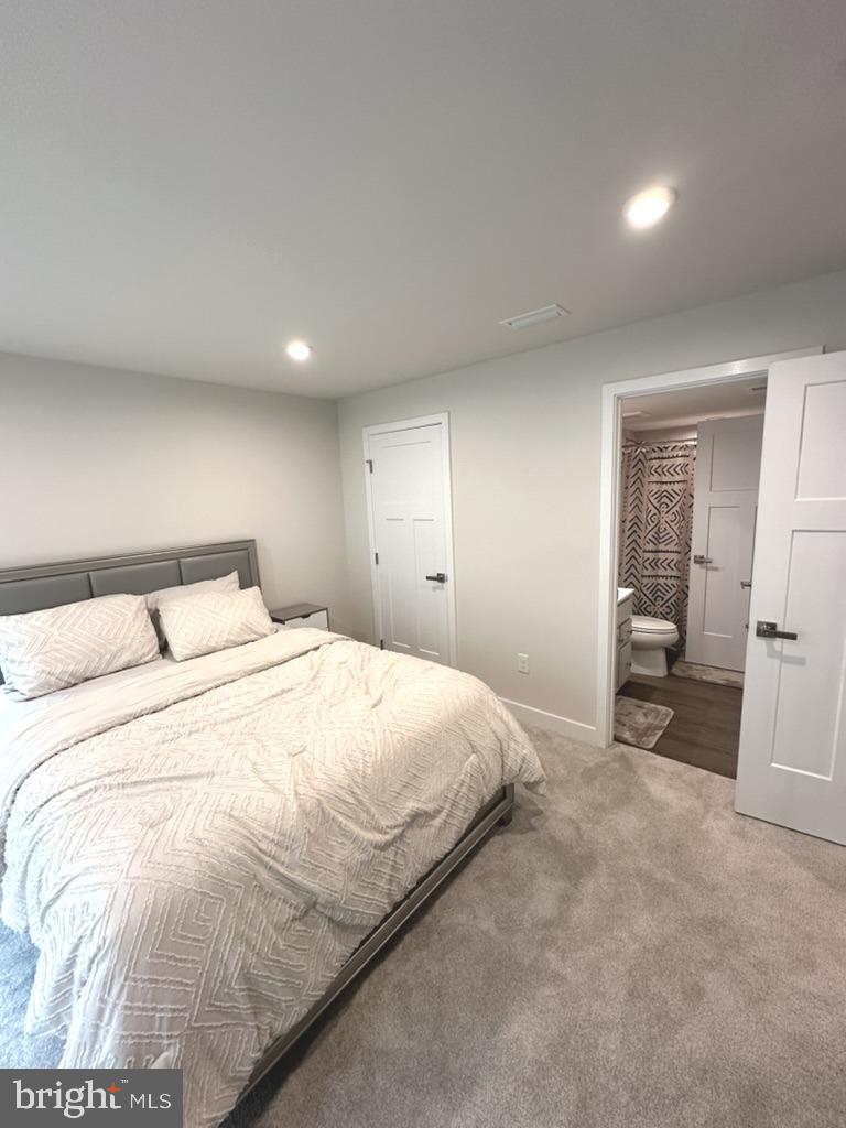 319 E COCHRAN STREET